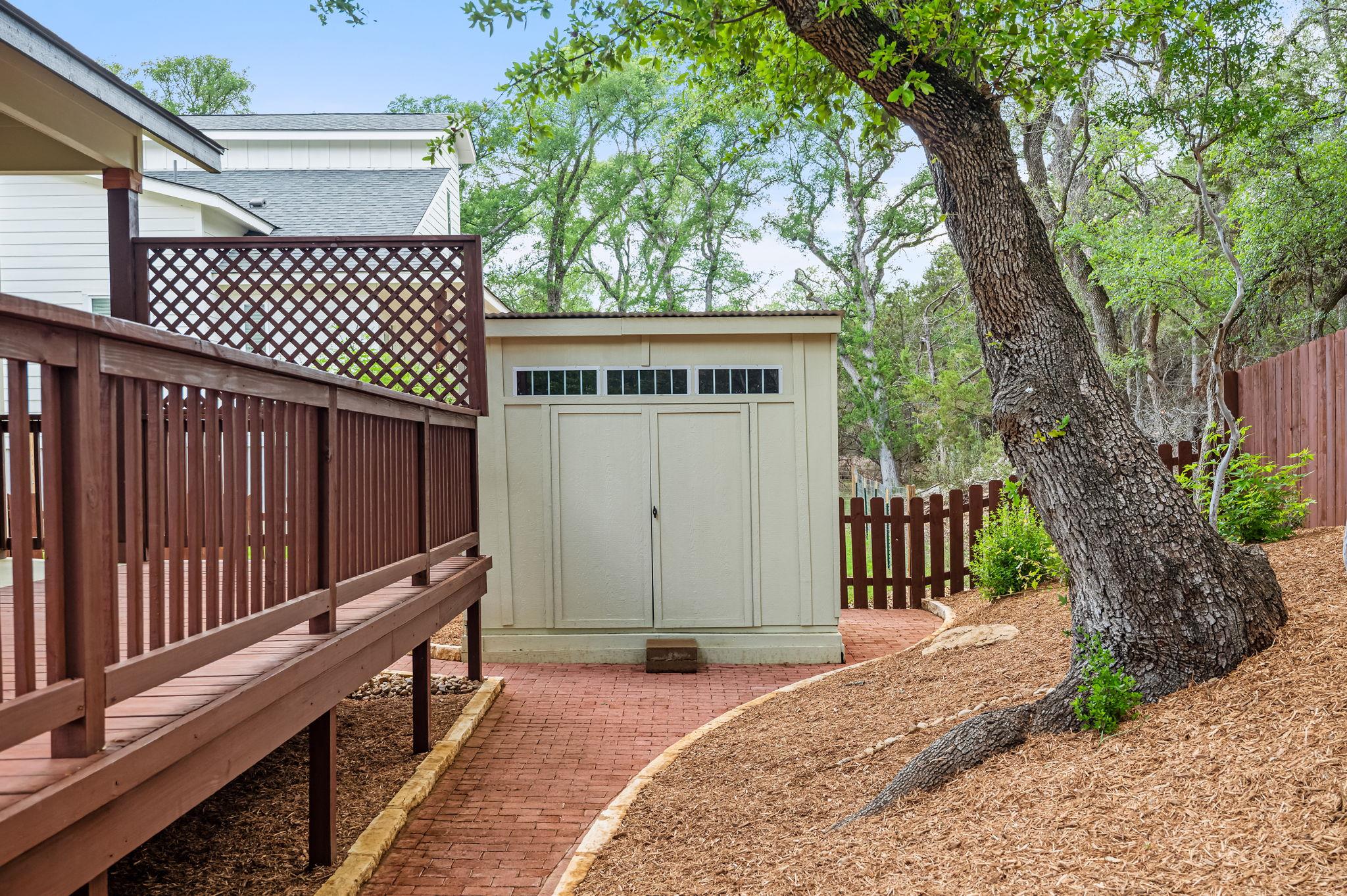 48 Wood Glen Dr, Wimberley, TX 78676