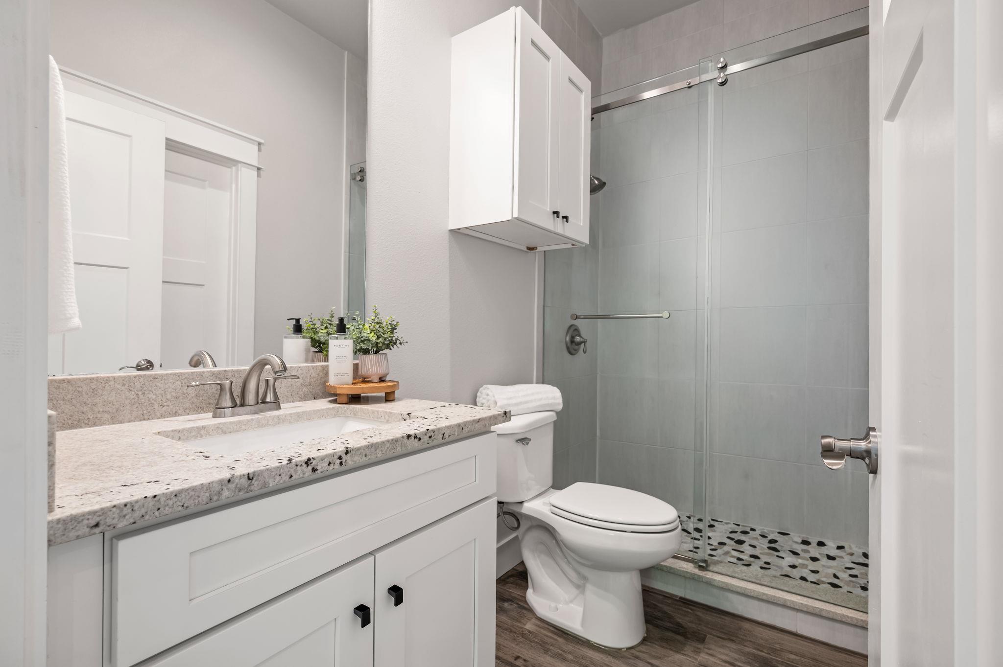 48 Wood Glen Dr, Wimberley, TX 78676