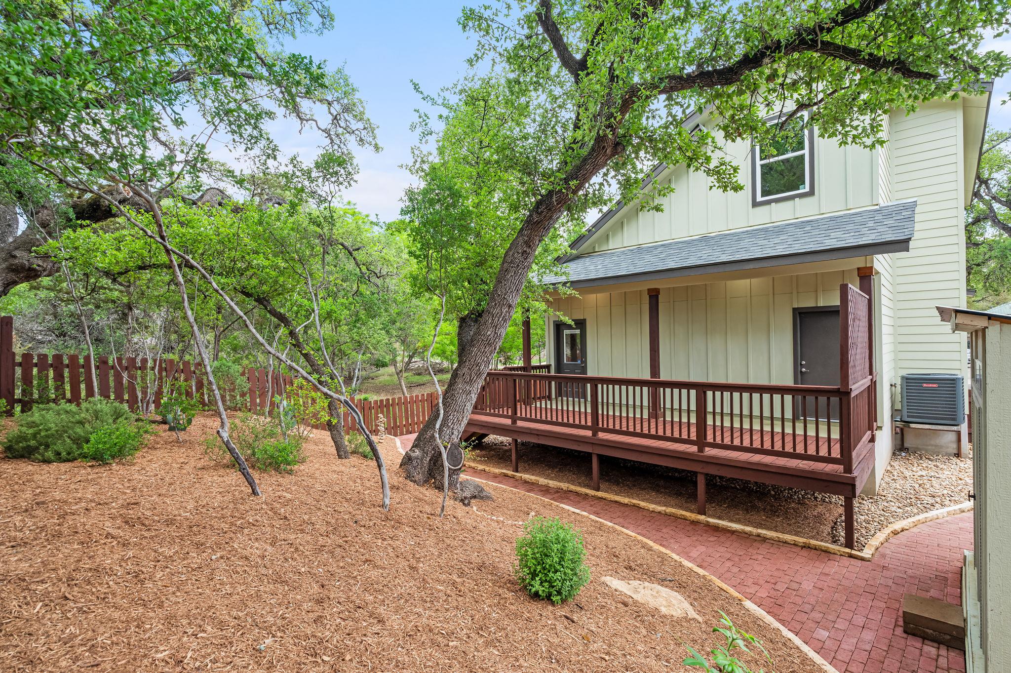 48 Wood Glen Dr, Wimberley, TX 78676
