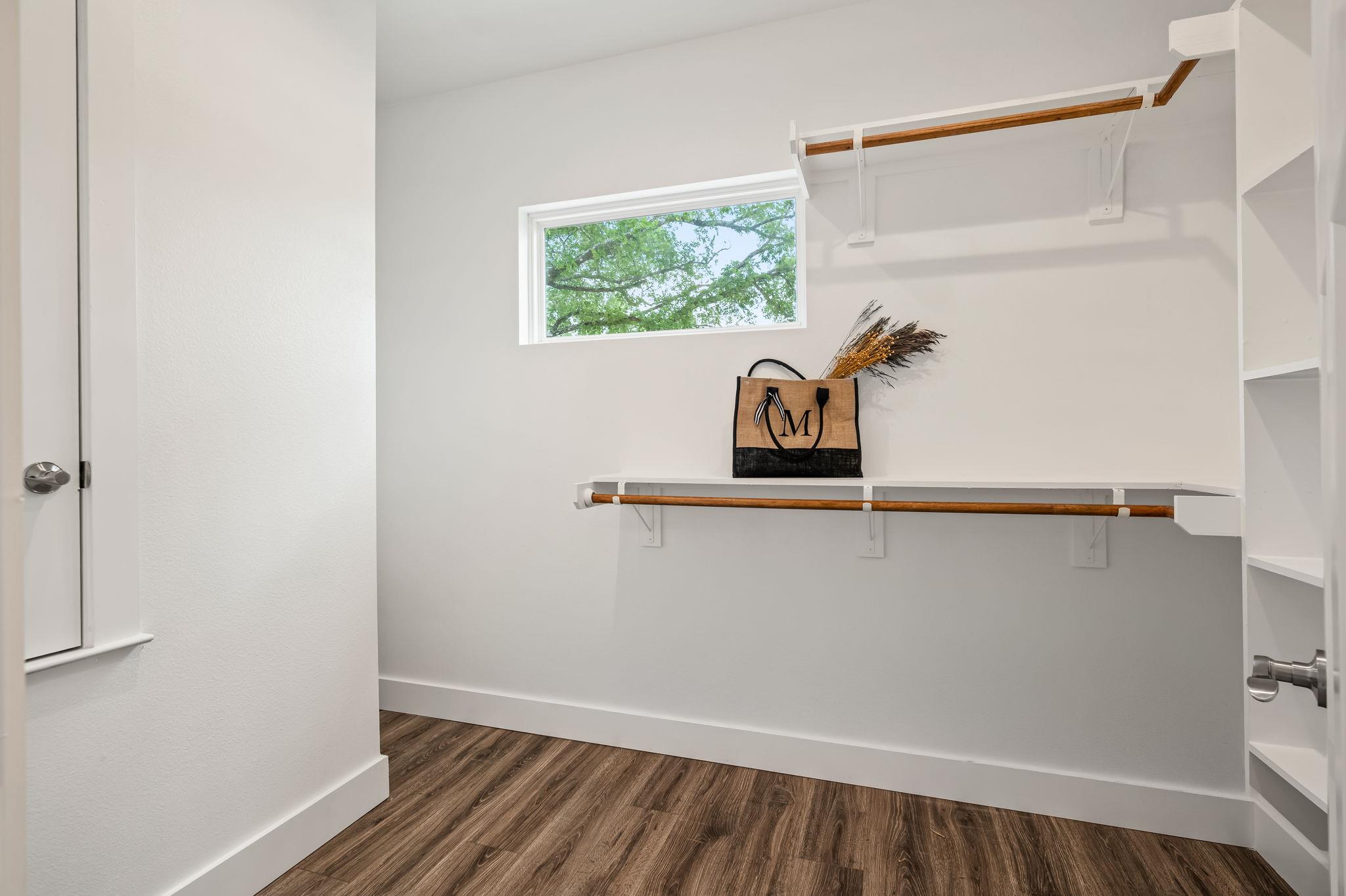 48 Wood Glen Dr, Wimberley, TX 78676