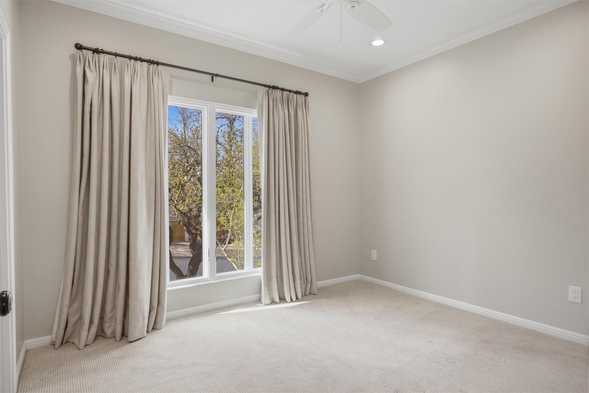5705 Carry Back Ln, Austin, TX 78746