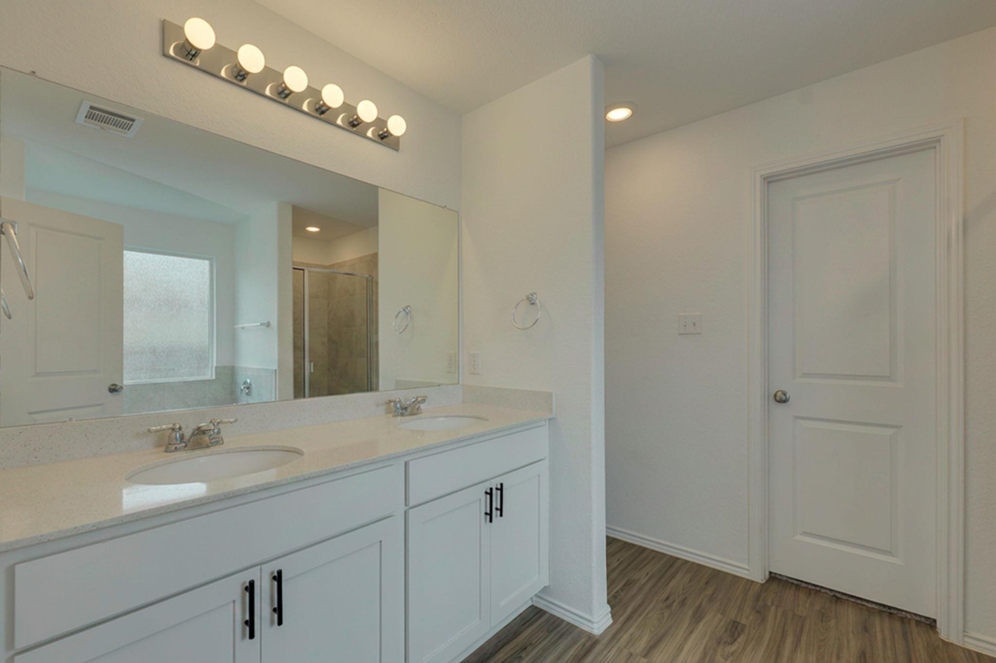 423 Bluejack Way, Hutto, TX 78634