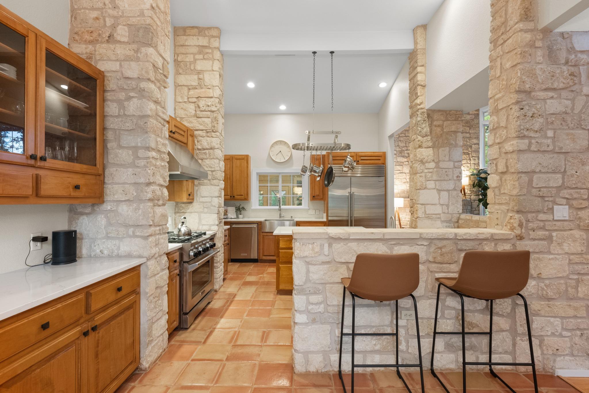 16702 Post Oak Gln, Austin, TX 78737