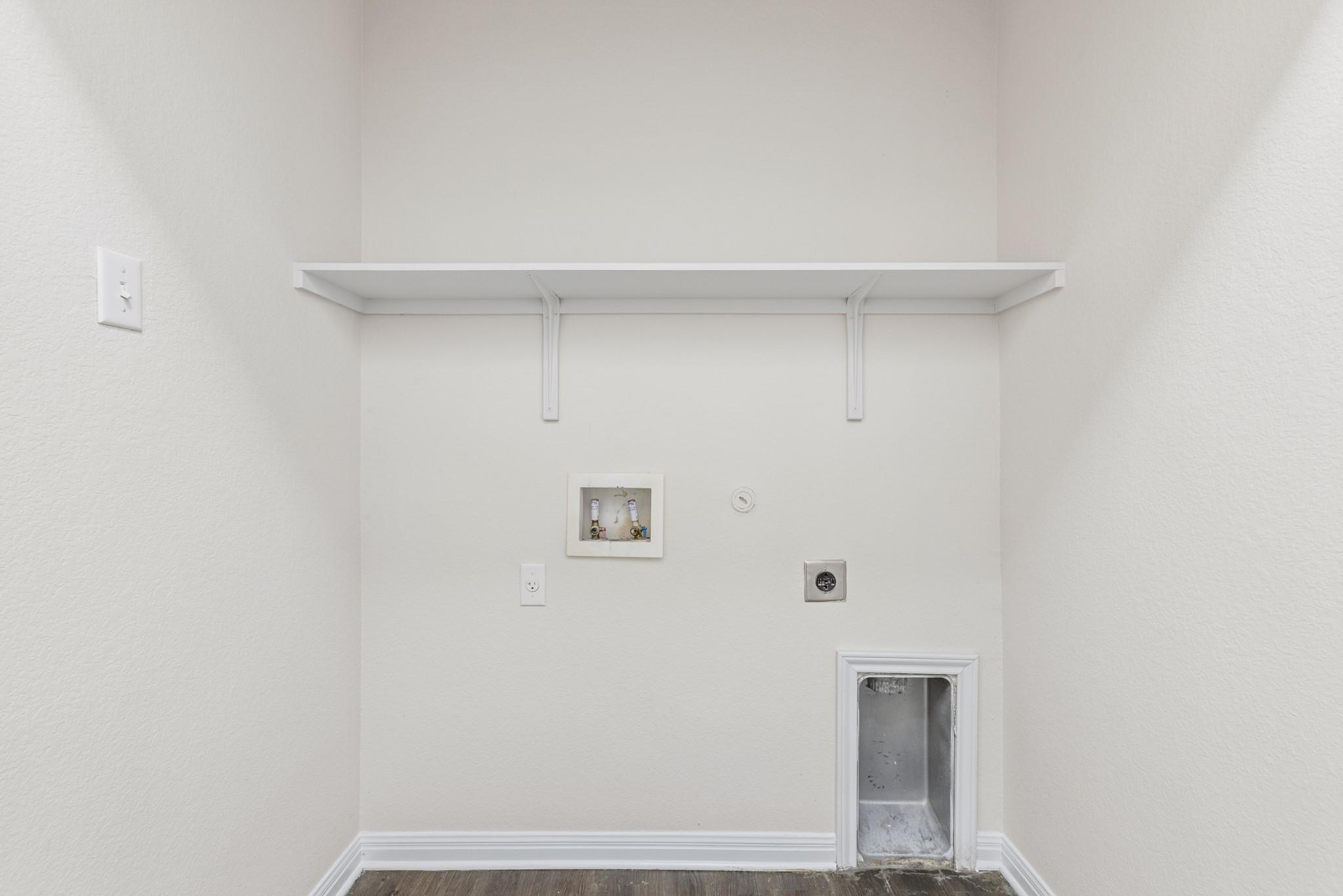 1200 S 10th St # 501, Pflugerville, TX 78660