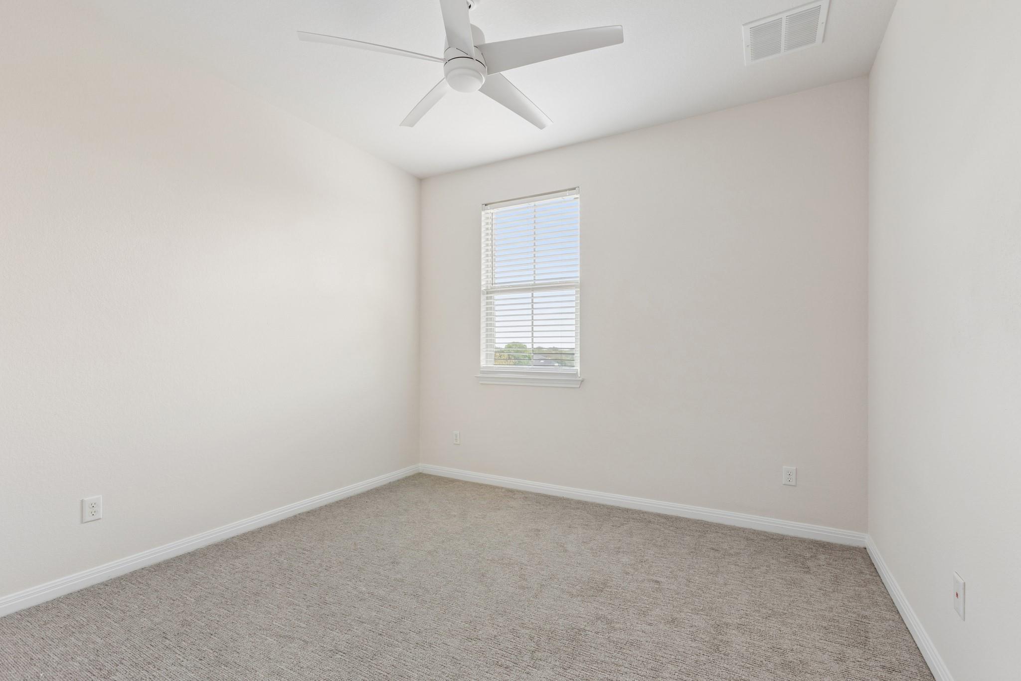 1200 S 10th St # 501, Pflugerville, TX 78660