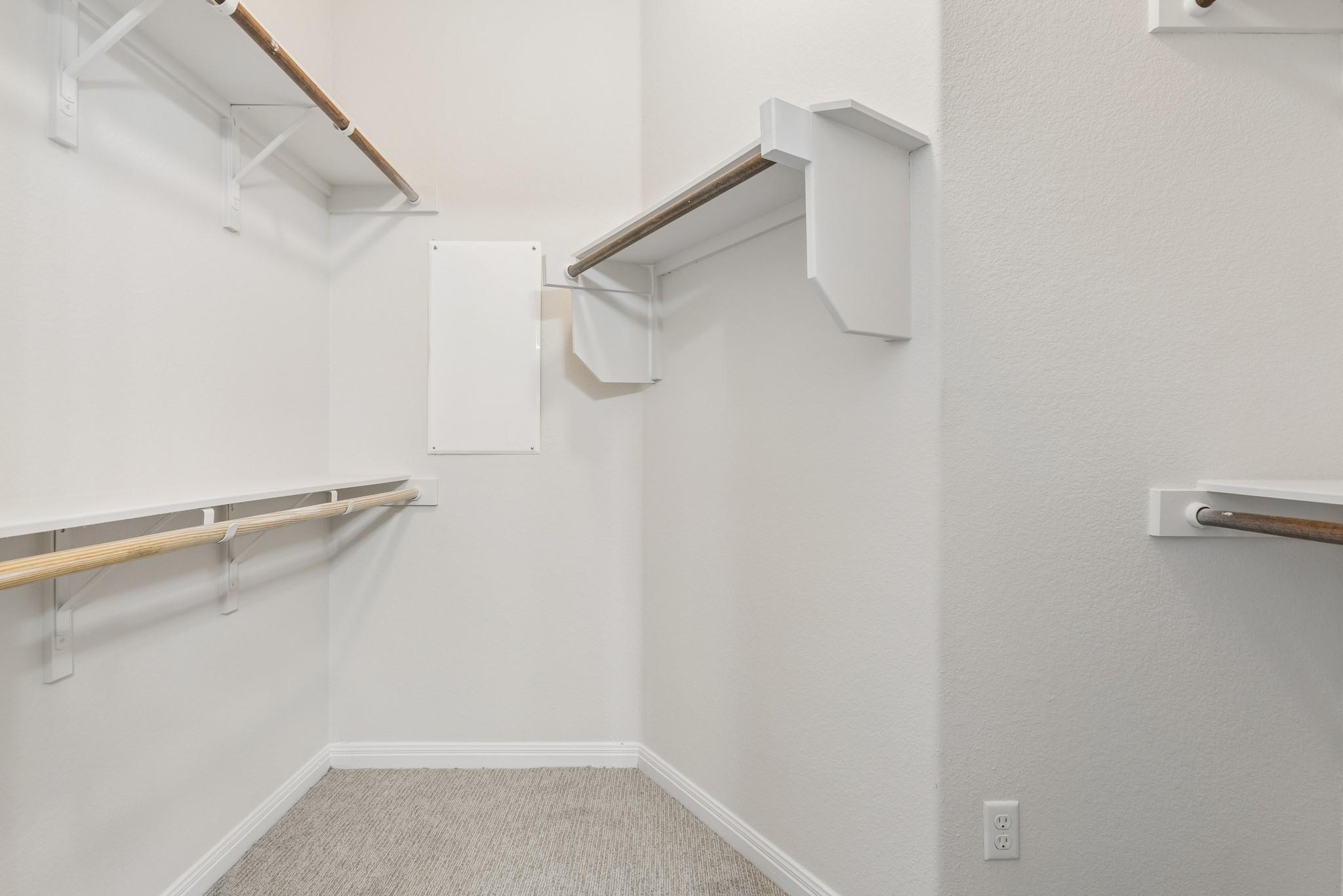 1200 S 10th St # 501, Pflugerville, TX 78660