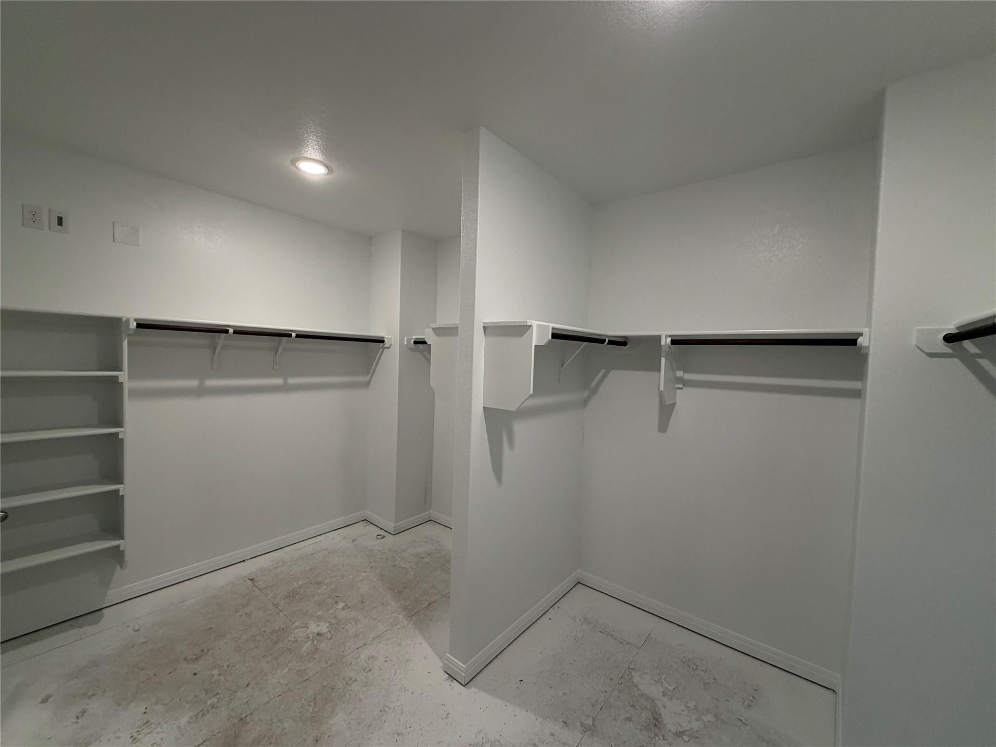 217 Leeland Dr, Liberty Hill, TX 78642