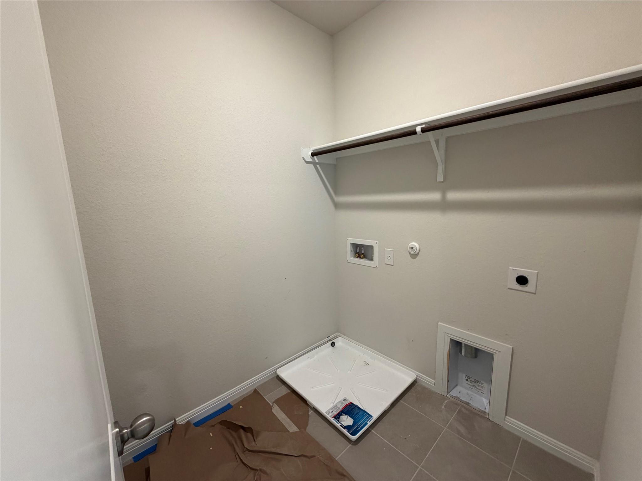217 Leeland Dr, Liberty Hill, TX 78642