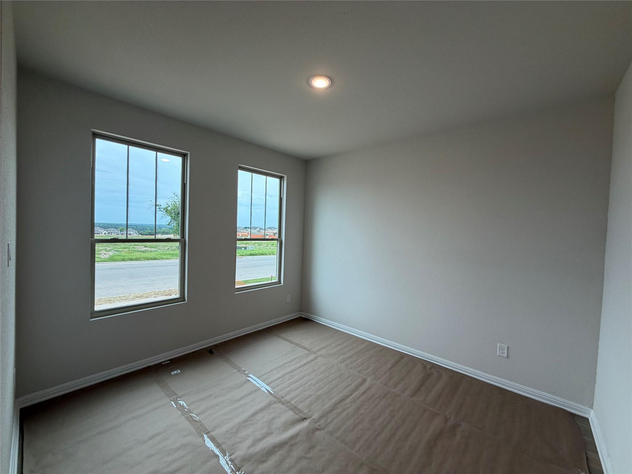 217 Leeland Dr, Liberty Hill, TX 78642