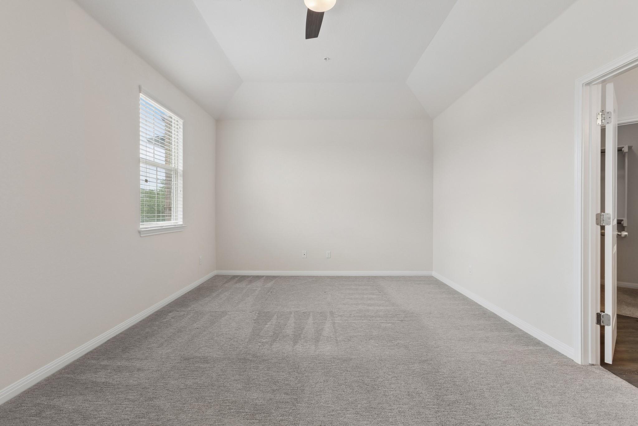 1200 S 10th St # 802, Pflugerville, TX 78660