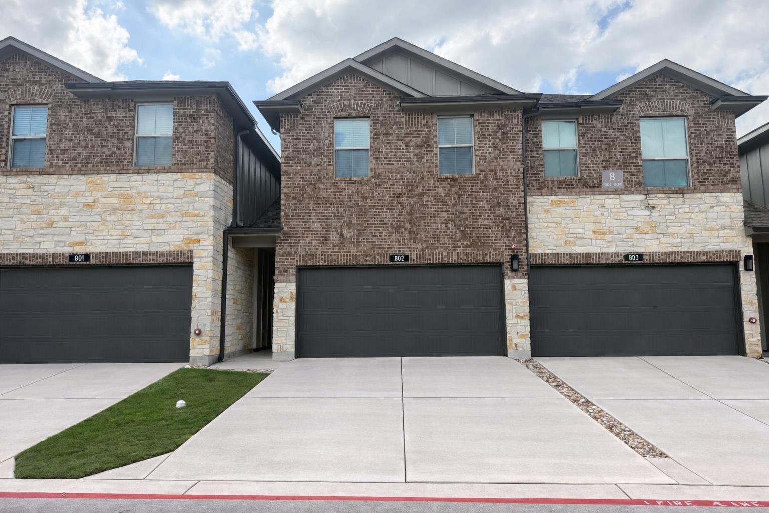 1200 S 10th St # 802, Pflugerville, TX 78660