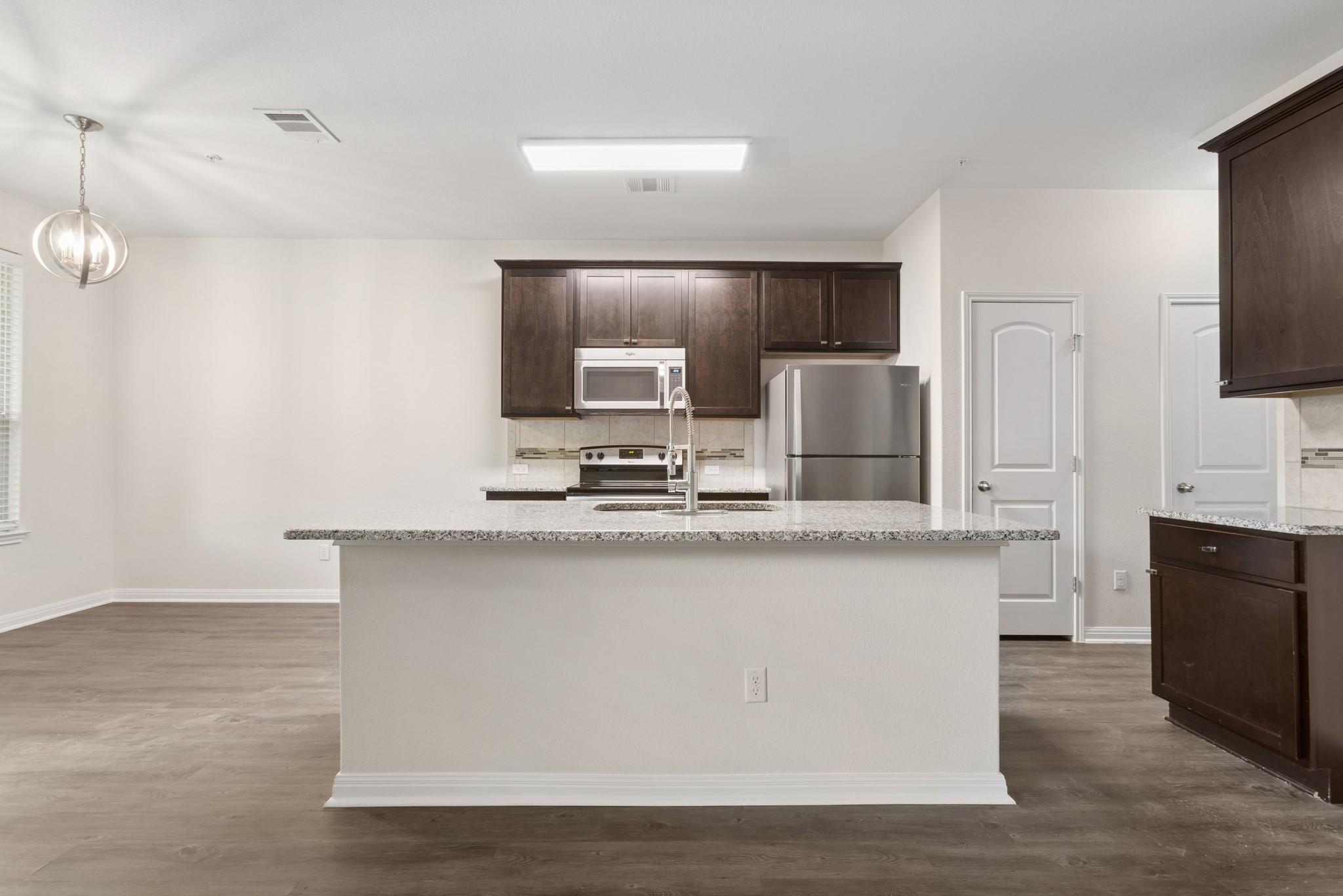 1200 S 10th St # 802, Pflugerville, TX 78660