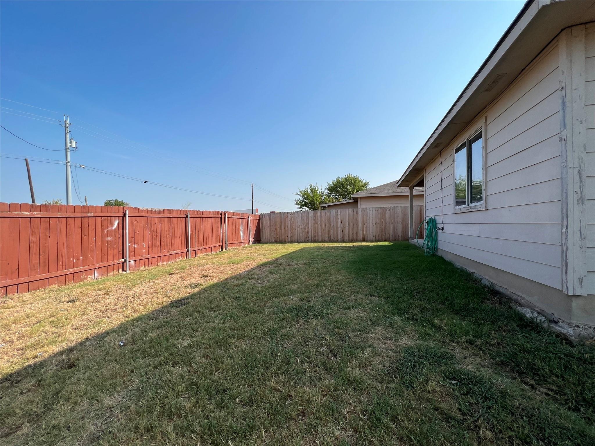 Del Valle, TX 78617