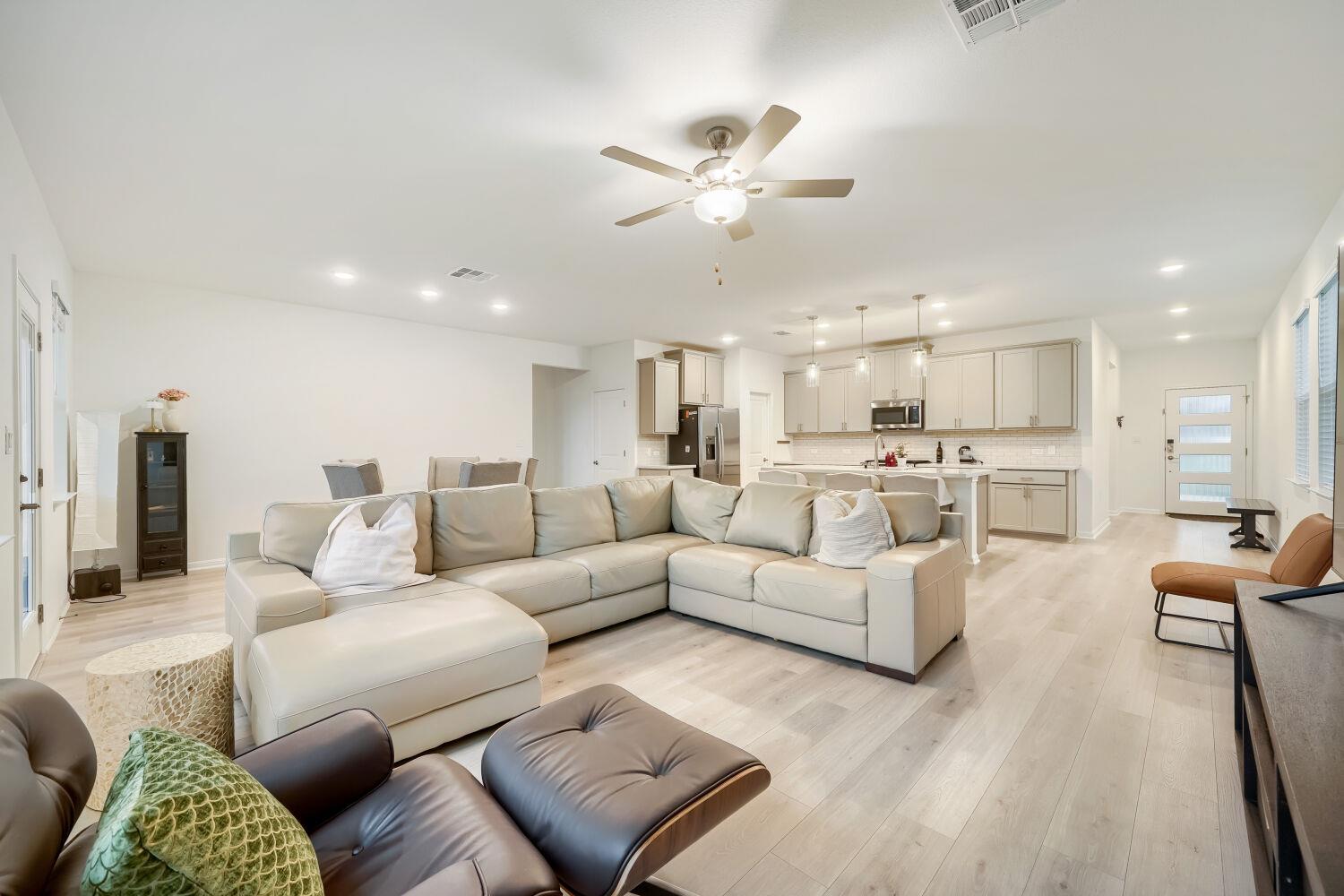 1809 Lorant Ln, Pflugerville, TX 78660