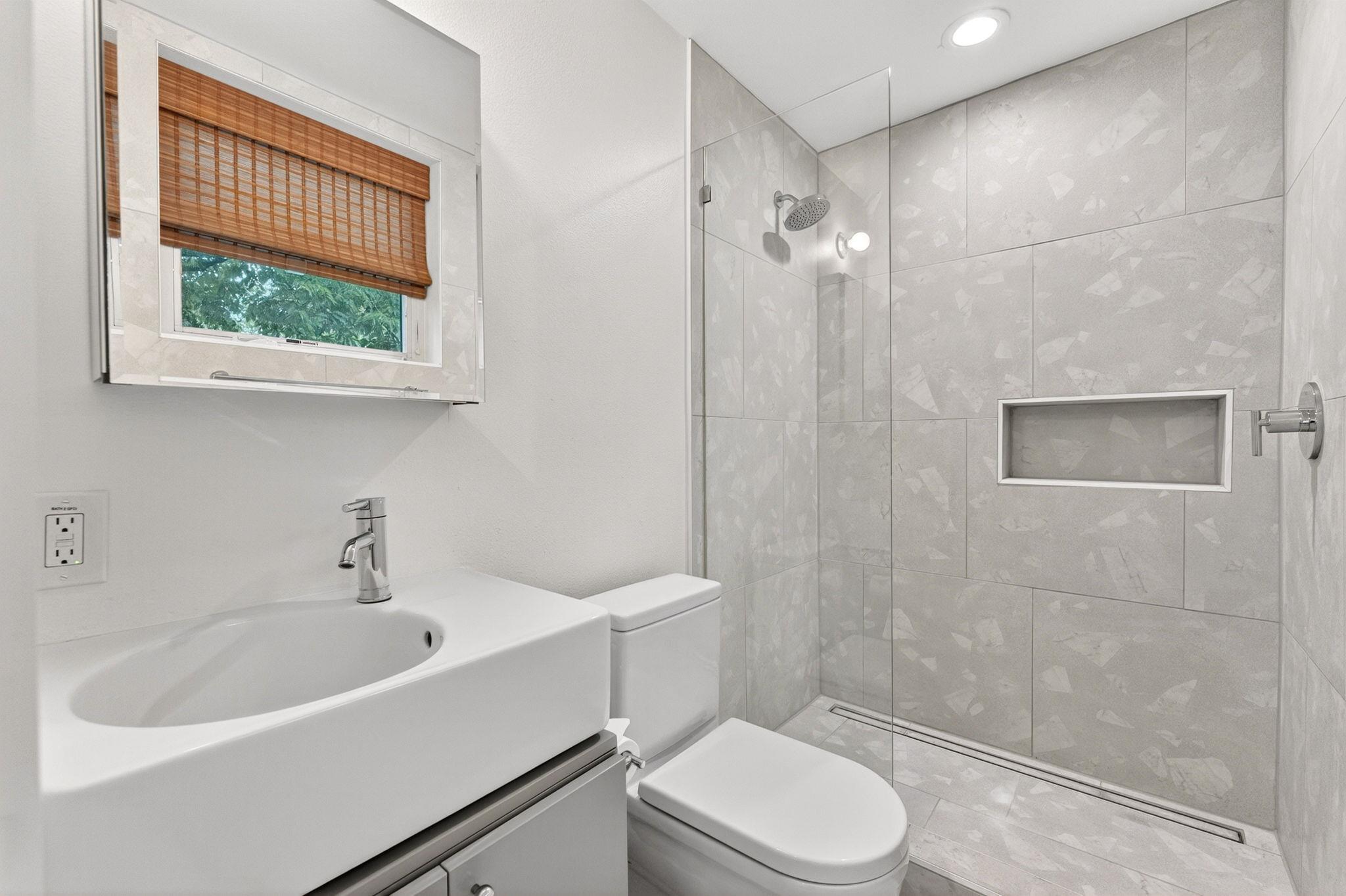 5505 Duval St # B, Austin, TX 78751