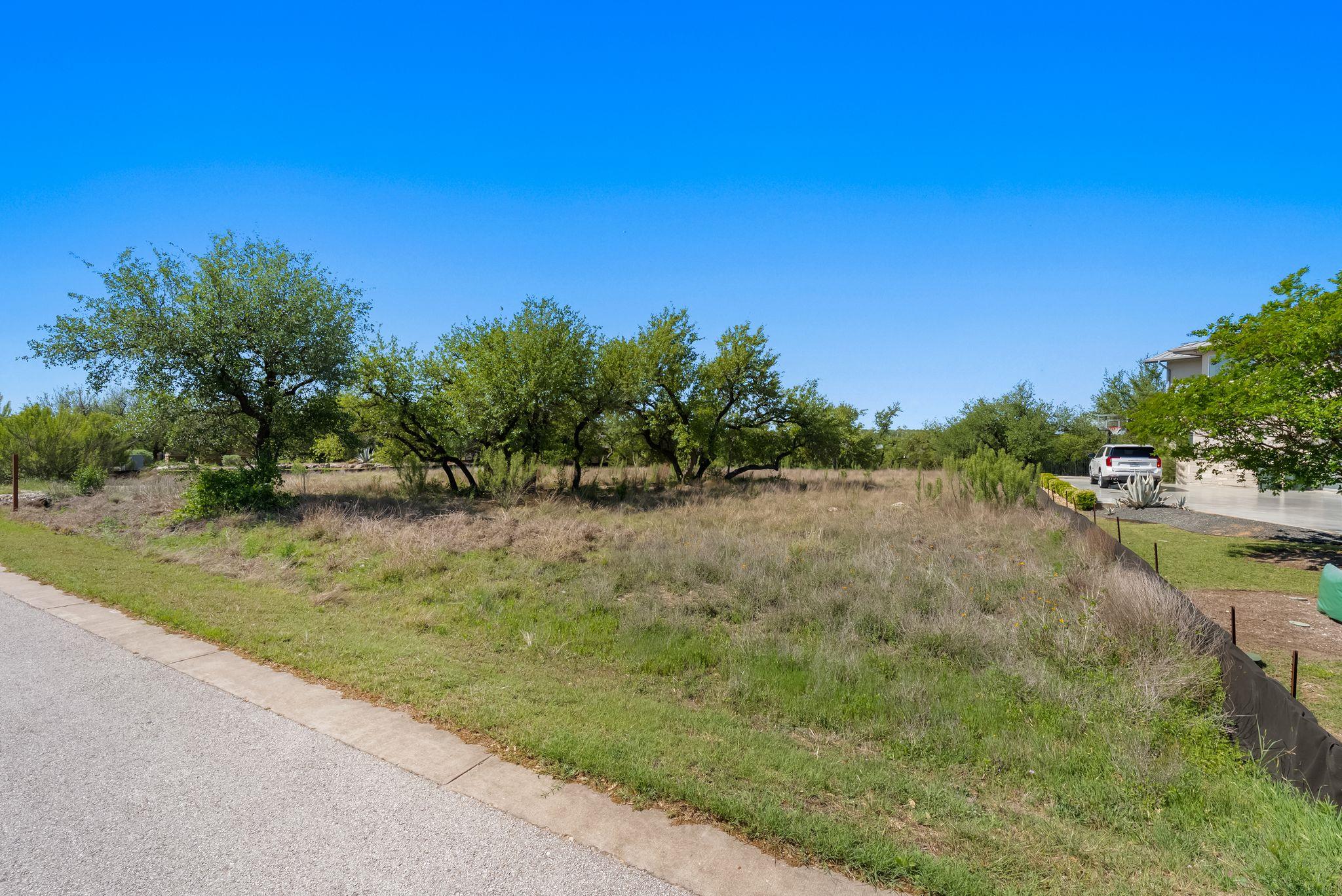 8708 Bellancia Dr, Austin, TX 78738