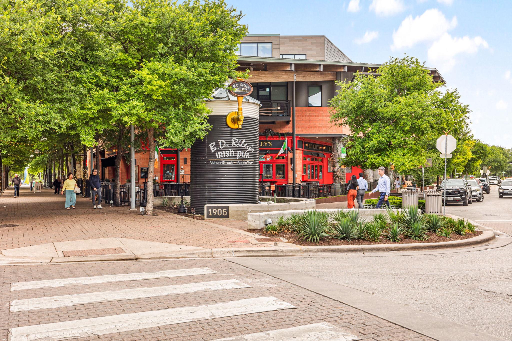 2409 Simond Ave # E, Austin, TX 78723