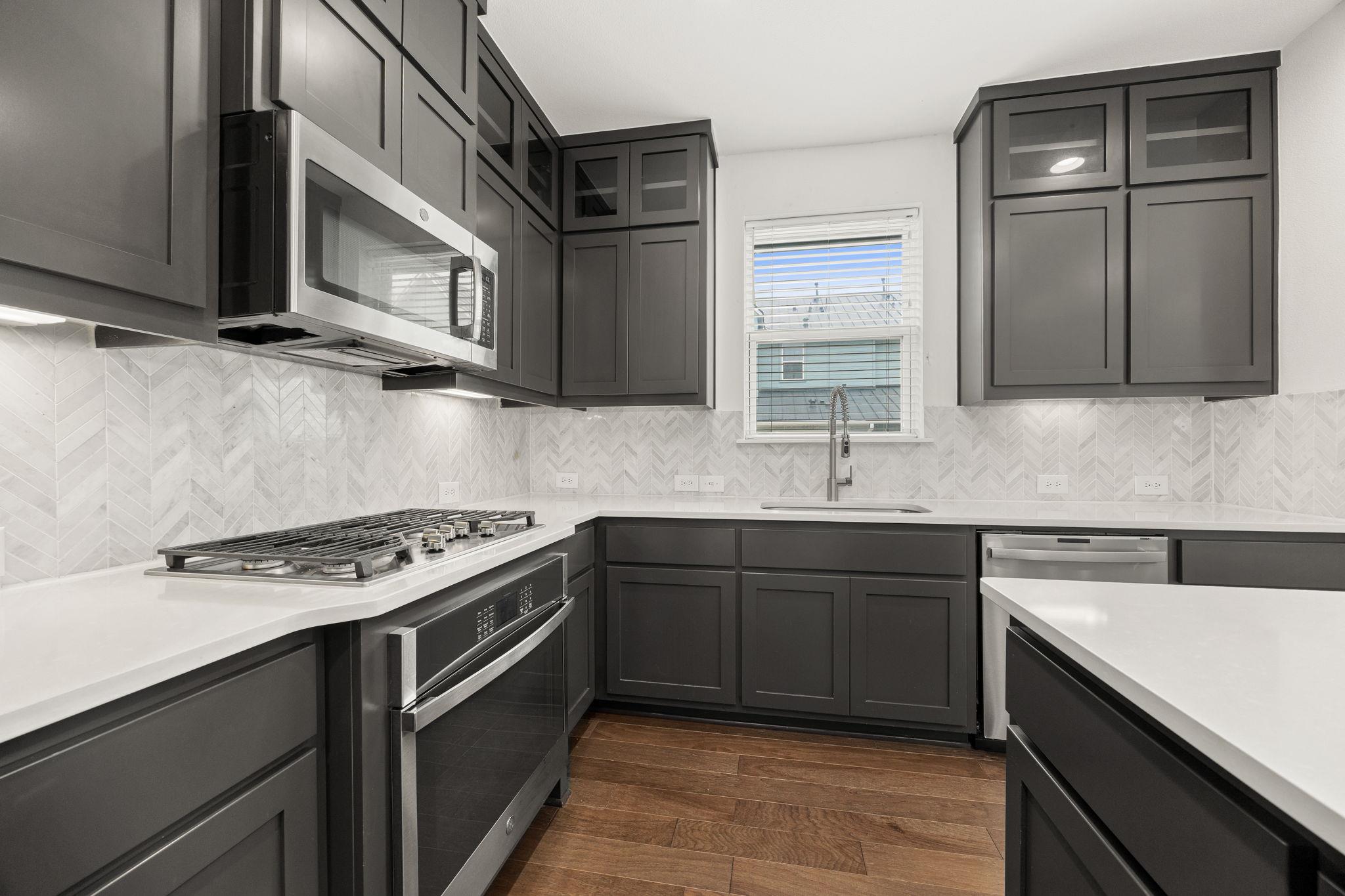 2409 Simond Ave # E, Austin, TX 78723