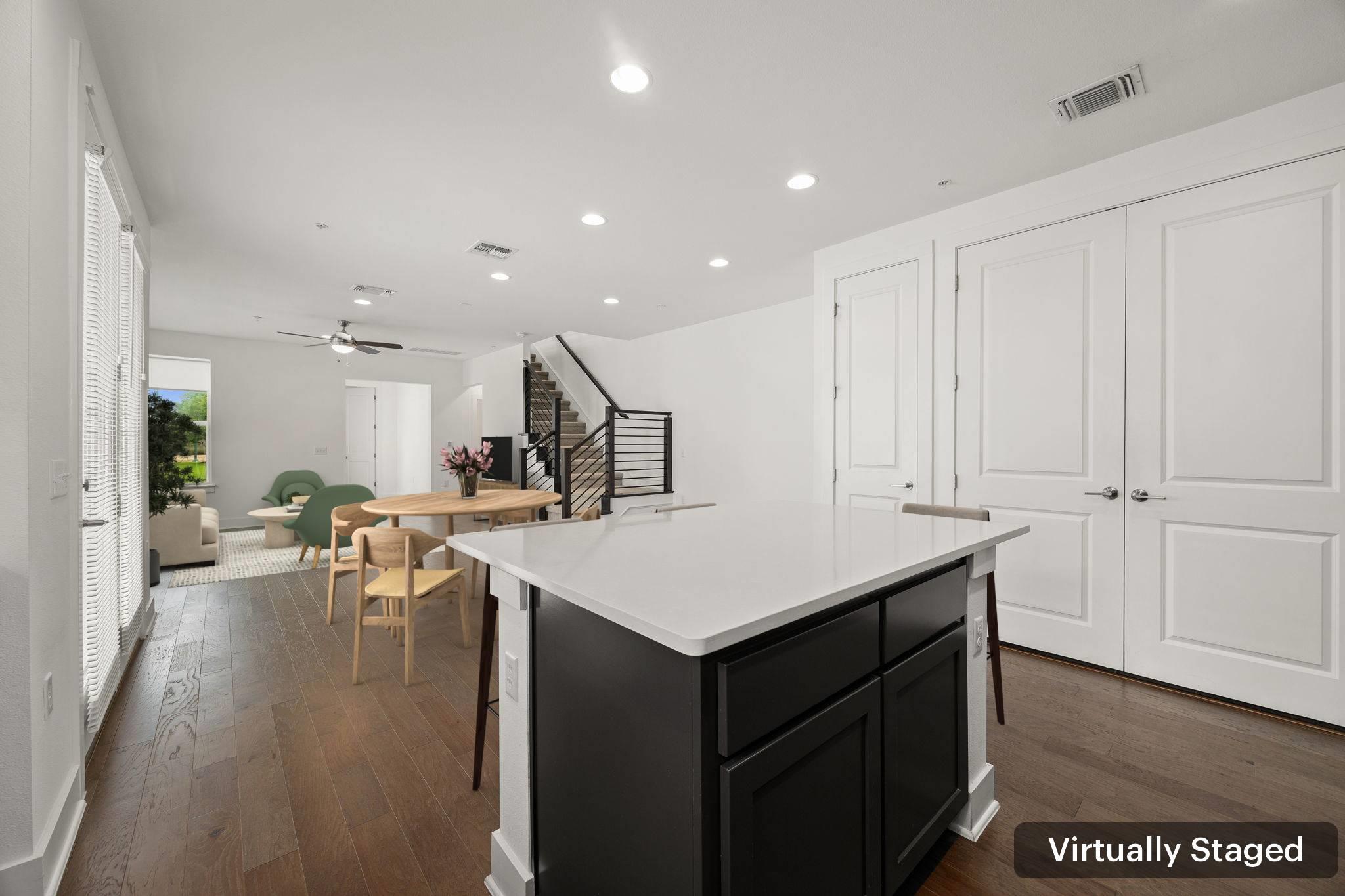 2409 Simond Ave # E, Austin, TX 78723