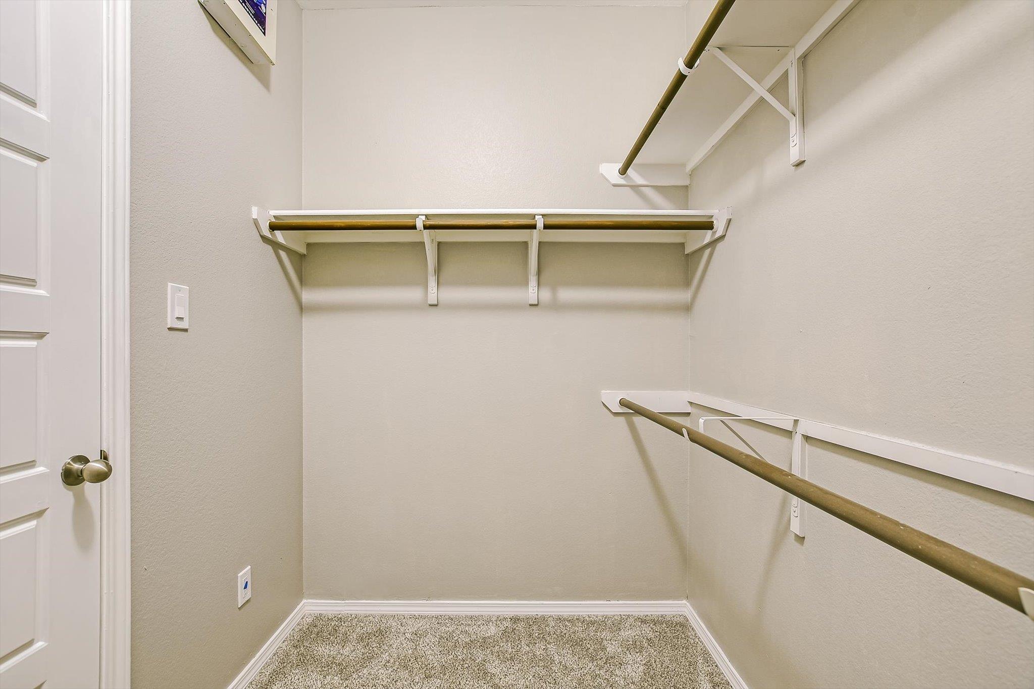 1401 Little Elm Trl # 205, Cedar Park, TX 78613