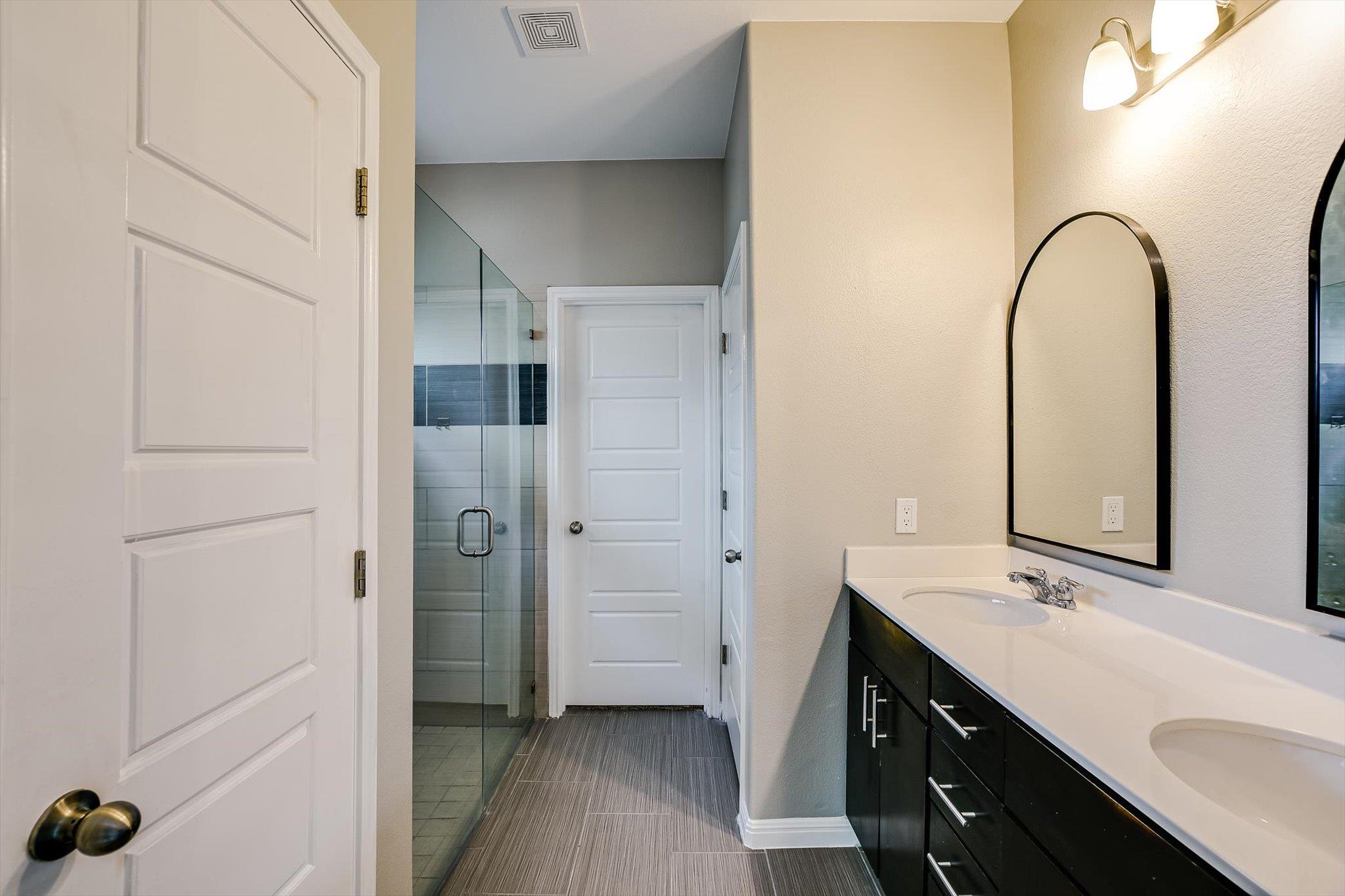 1401 Little Elm Trl # 205, Cedar Park, TX 78613