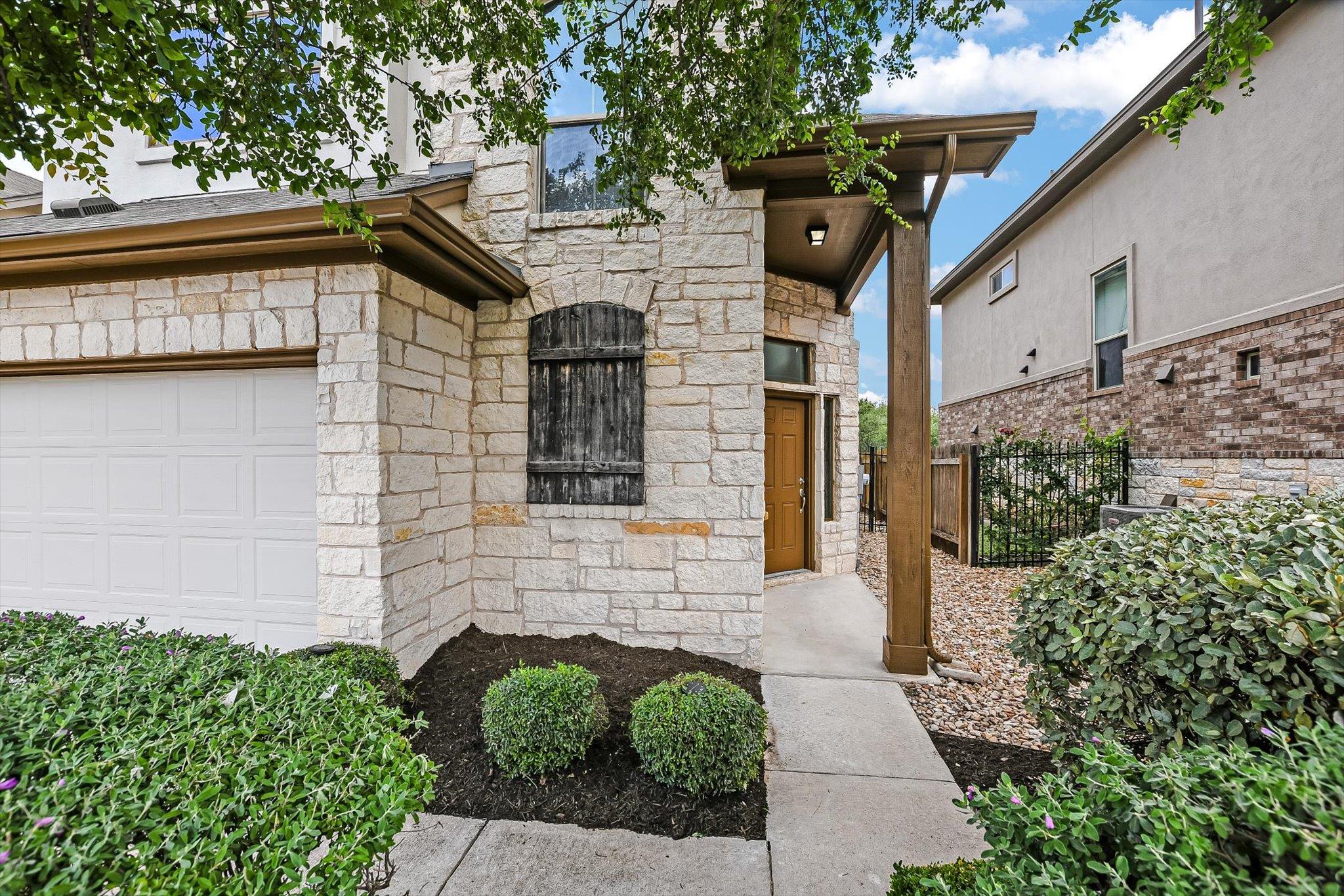 1401 Little Elm Trl # 205, Cedar Park, TX 78613