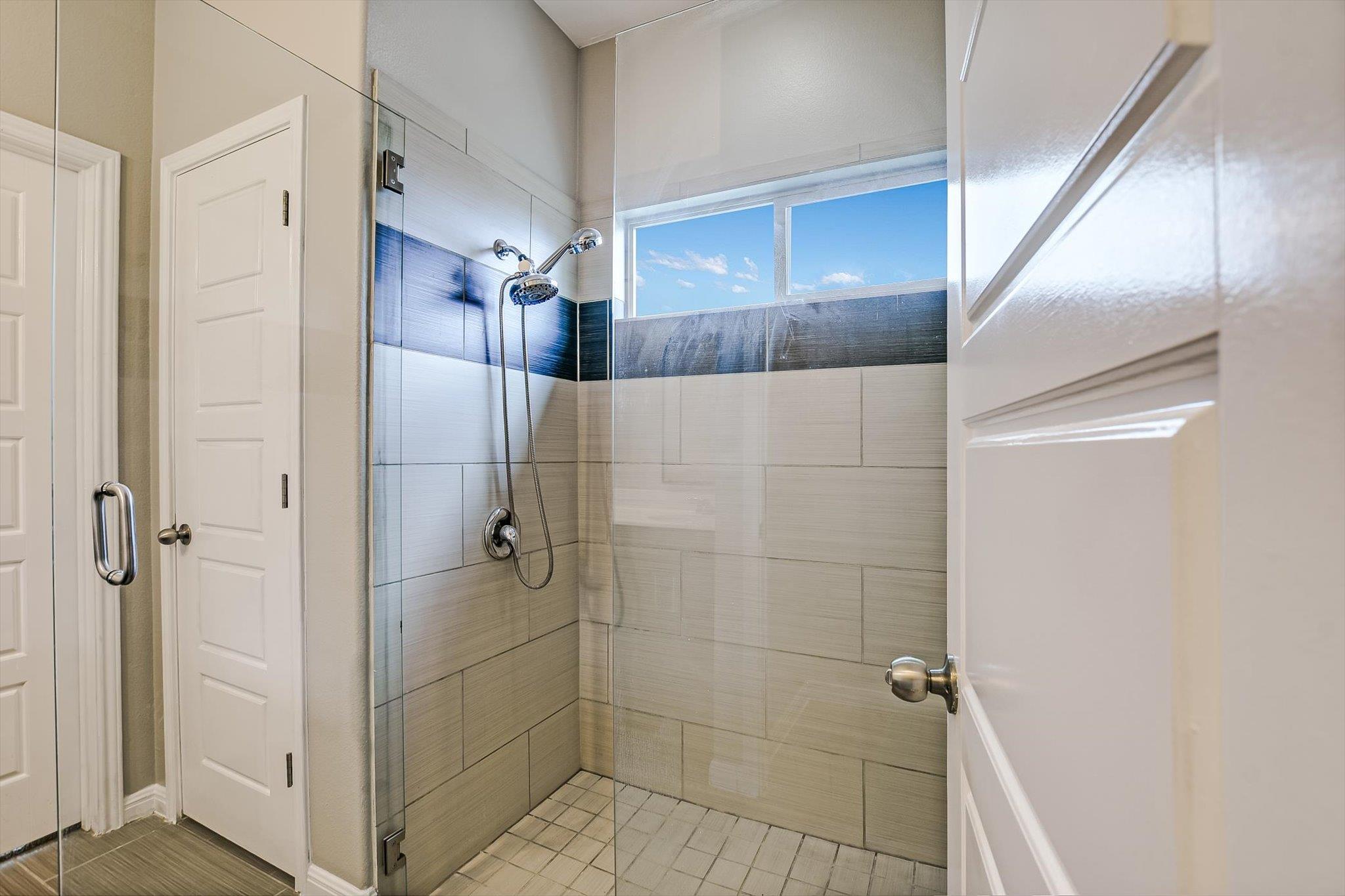 1401 Little Elm Trl # 205, Cedar Park, TX 78613