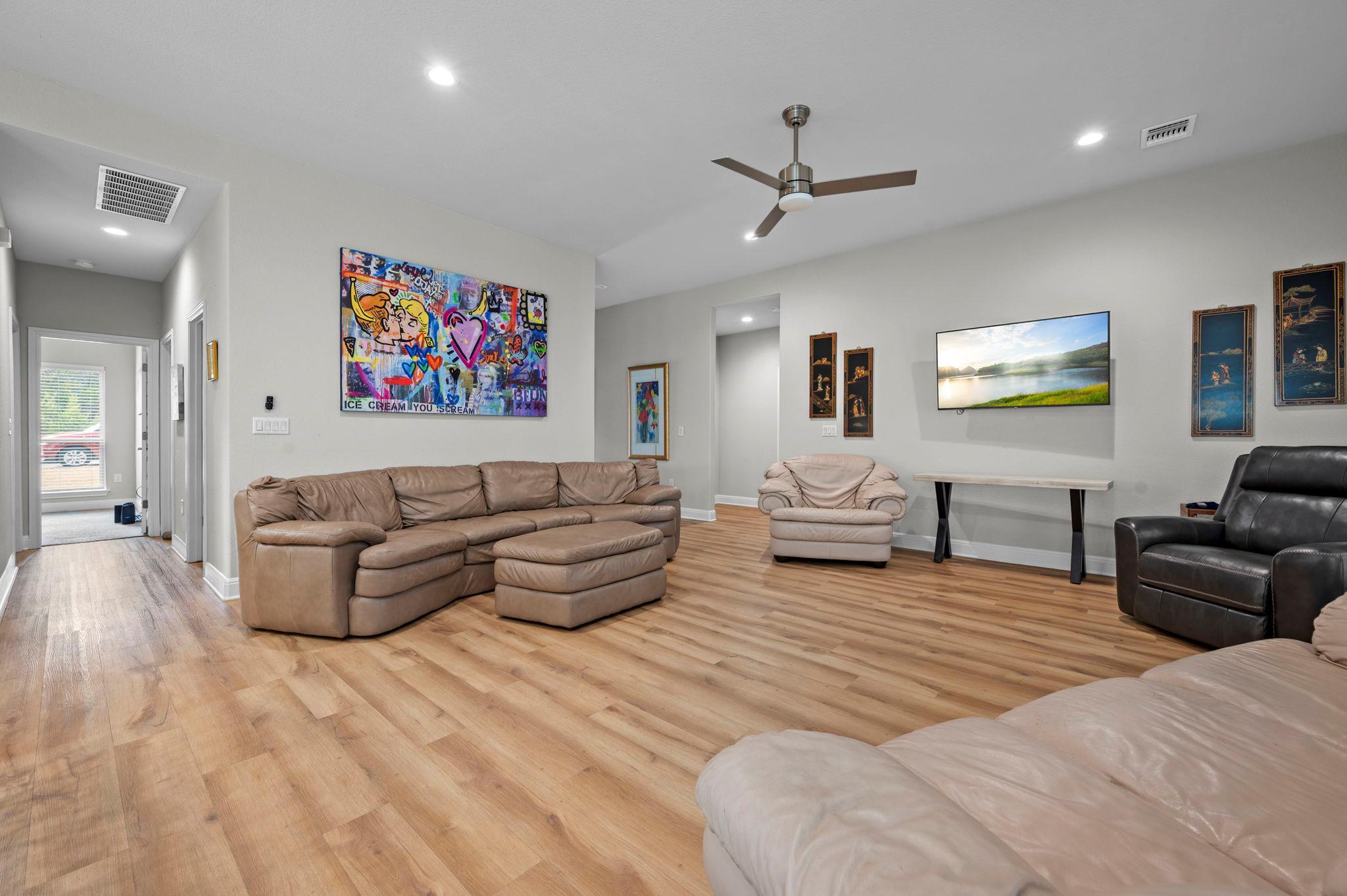 2503 Wilson Ave, Lago Vista, TX 78645