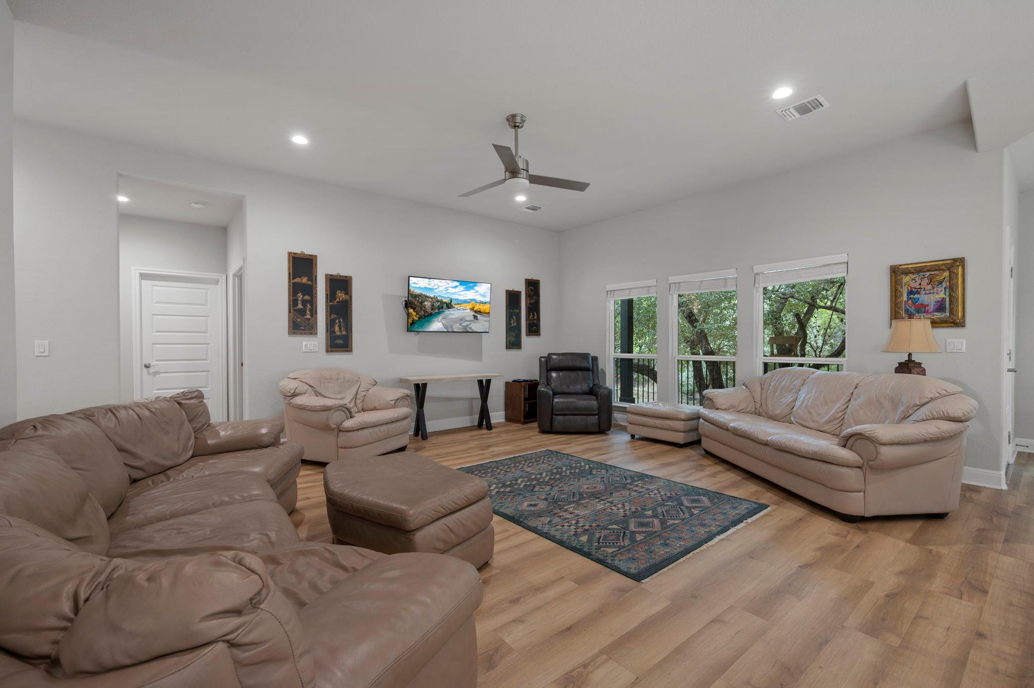 2503 Wilson Ave, Lago Vista, TX 78645