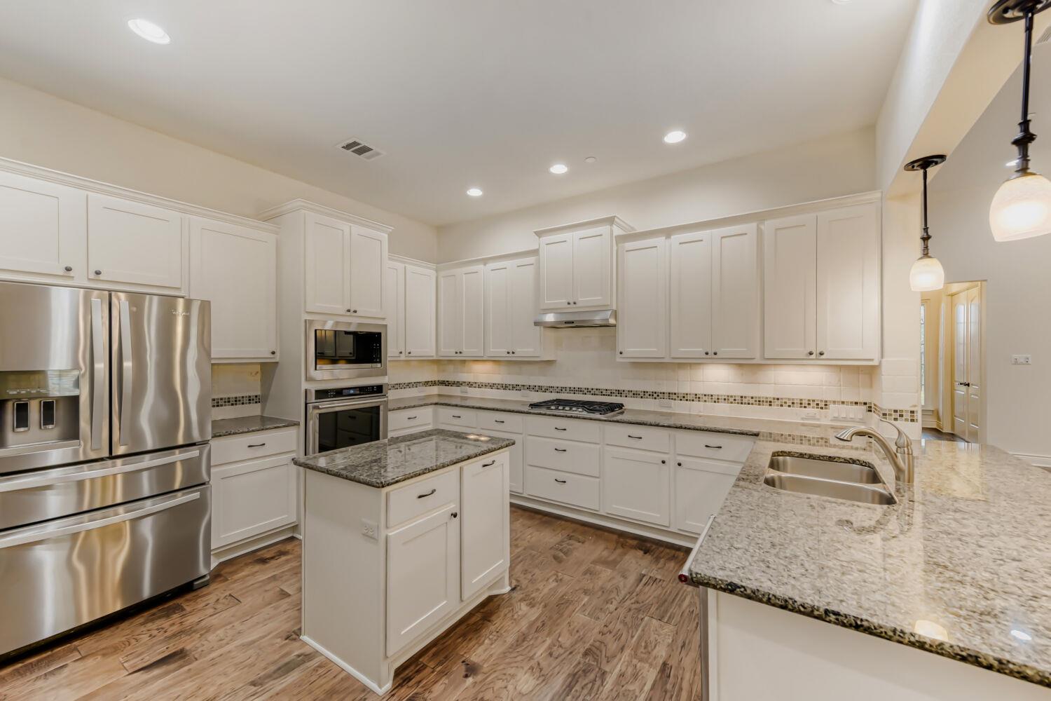 105 Lucia Cir # 1, Lakeway, TX 78734