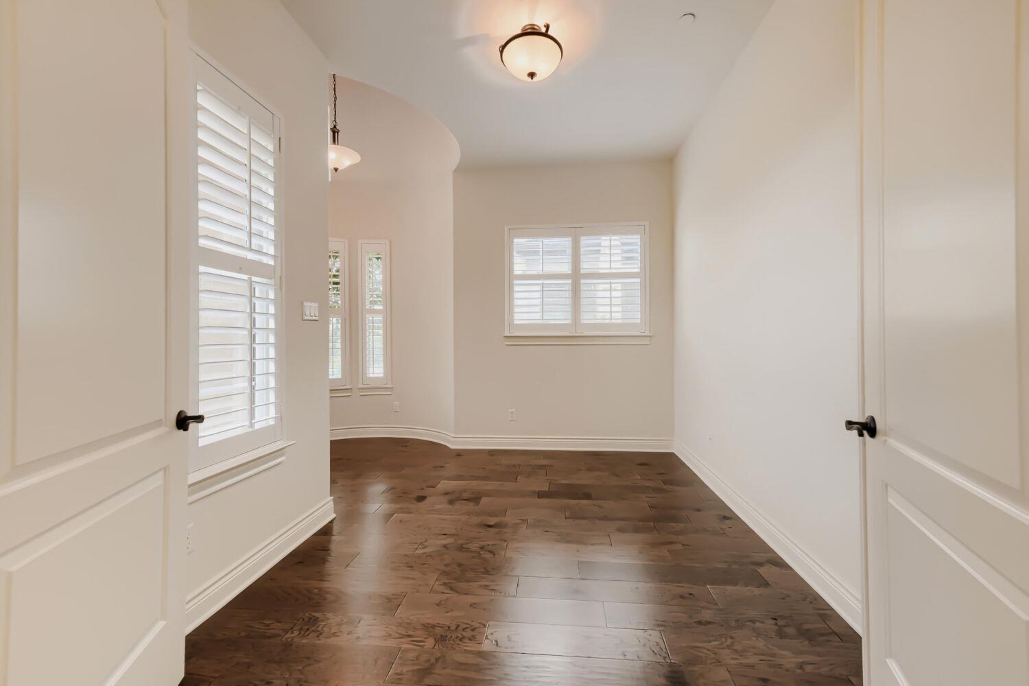 105 Lucia Cir # 1, Lakeway, TX 78734