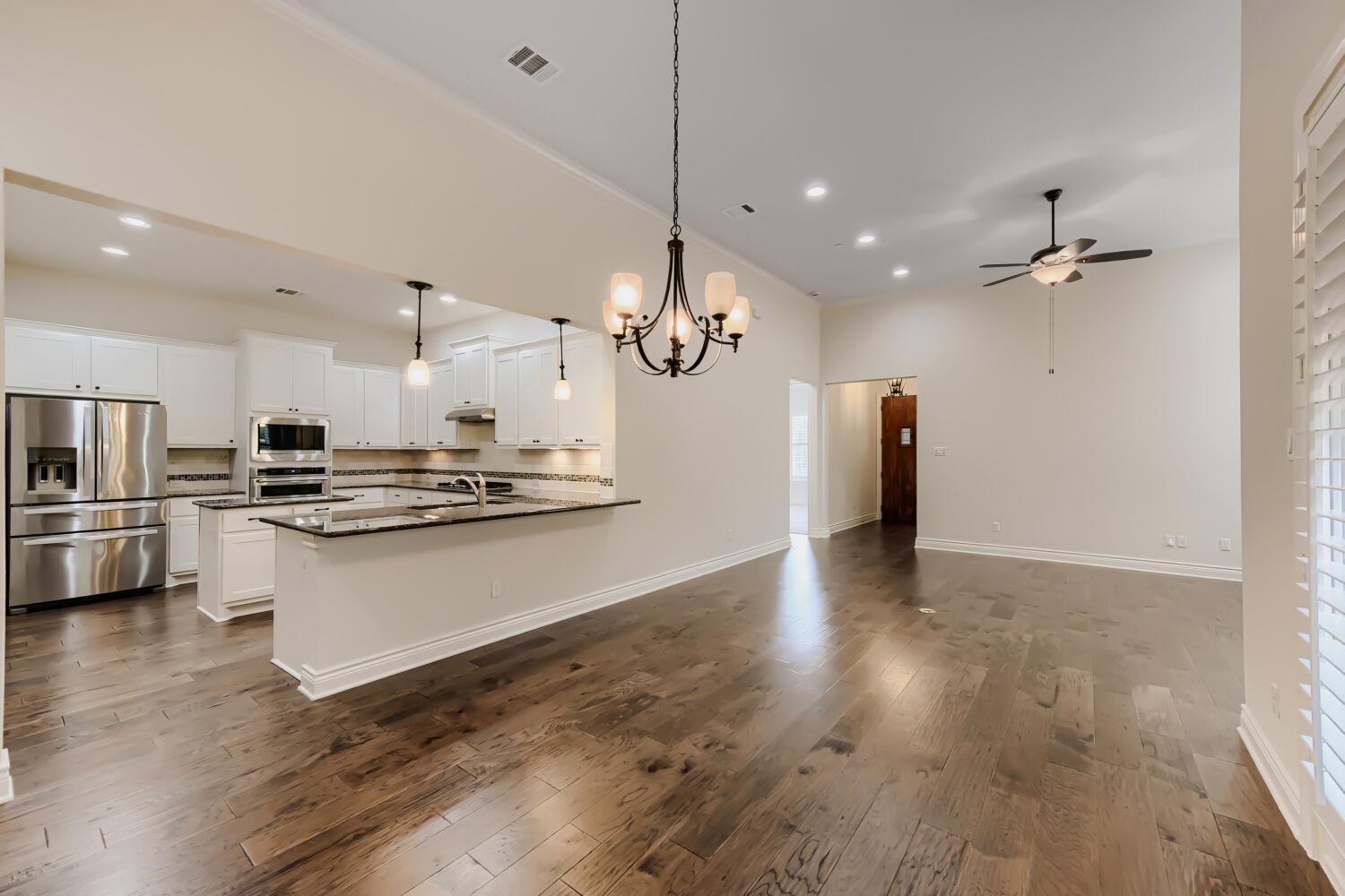 105 Lucia Cir # 1, Lakeway, TX 78734