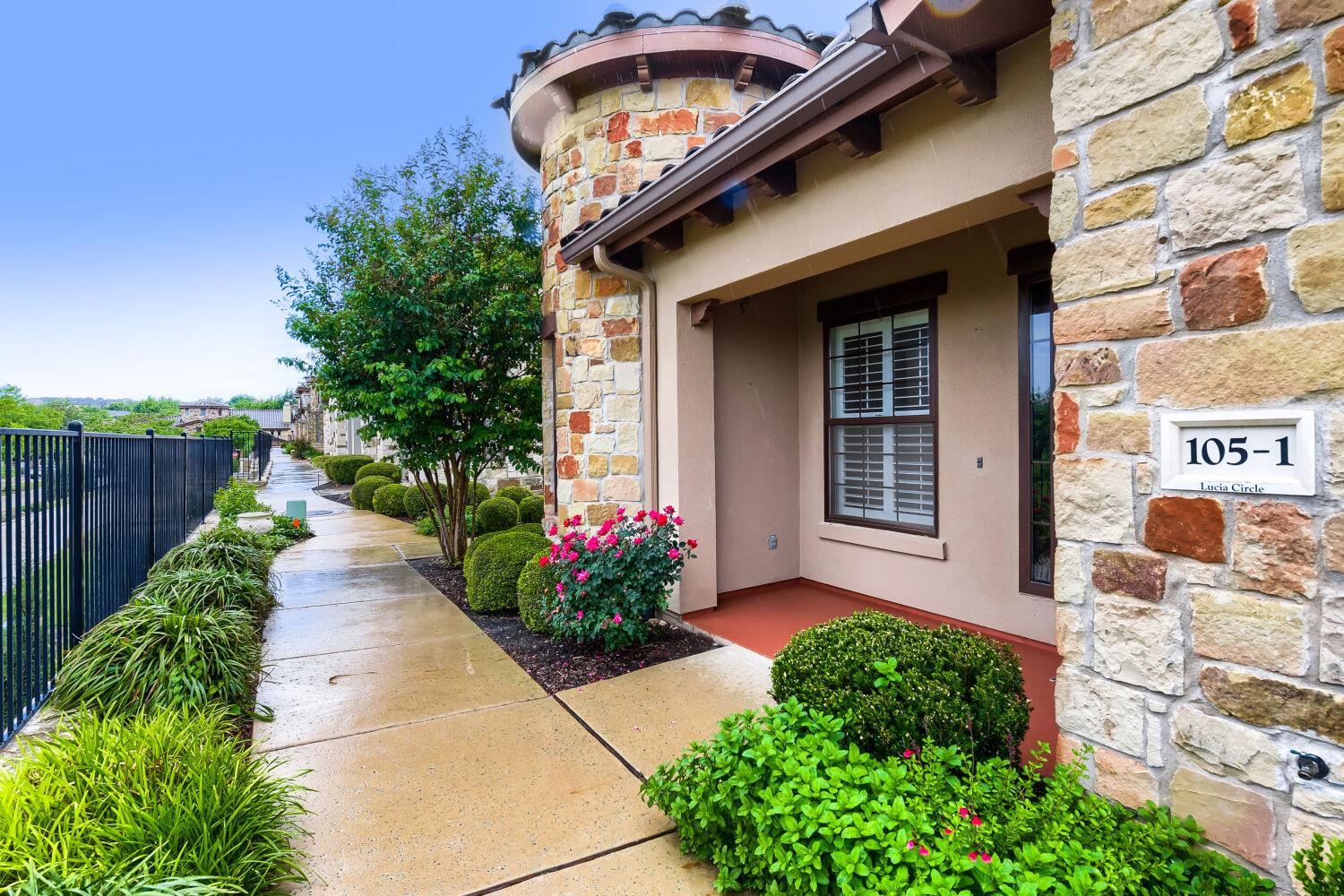 105 Lucia Cir # 1, Lakeway, TX 78734