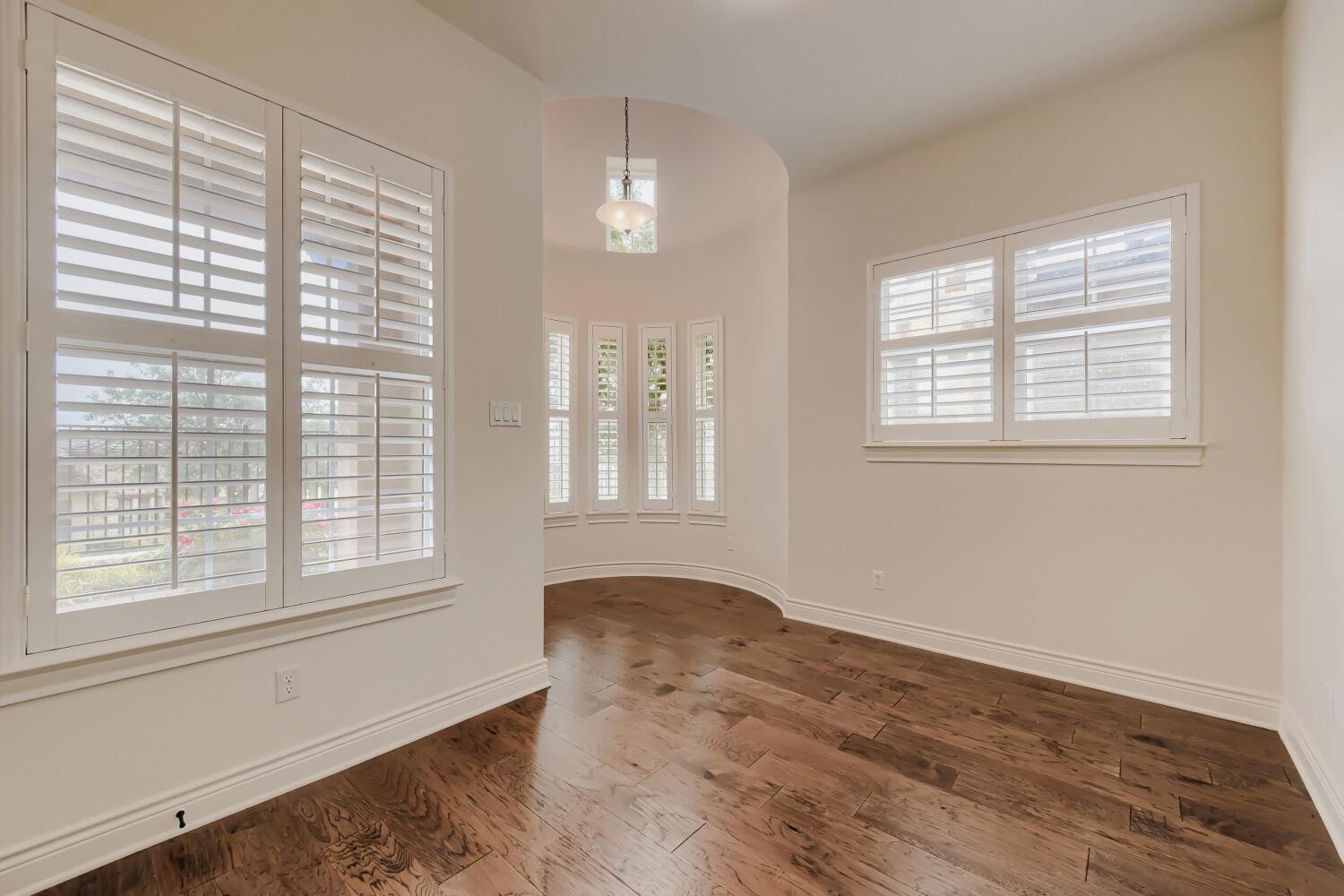 105 Lucia Cir # 1, Lakeway, TX 78734