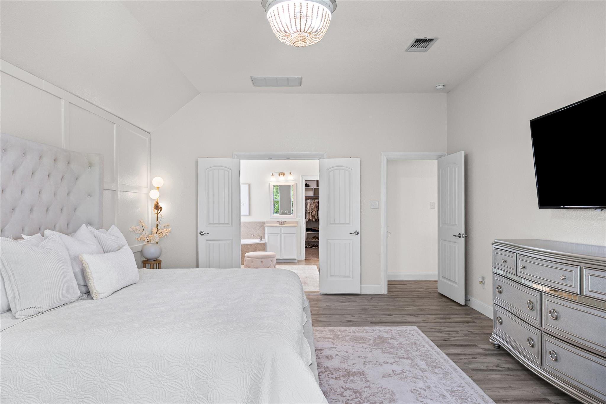 110 N Pasture Cv, Hutto, TX 78634