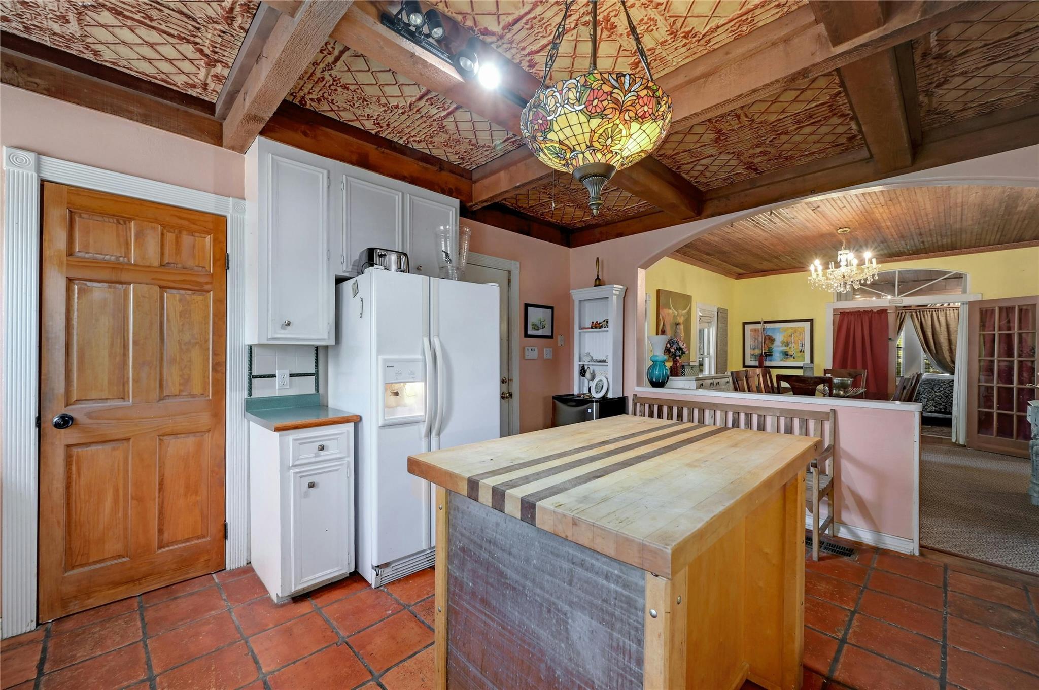 23351 Fm 150 W, Driftwood, TX 78619