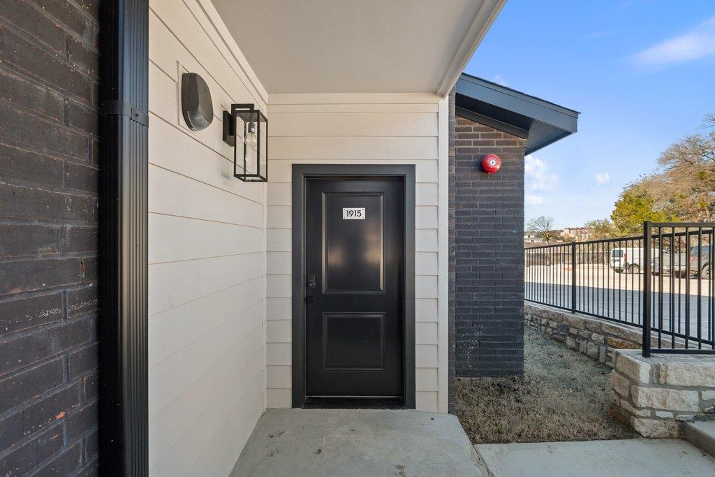 2450 Wickersham Ln # 1927, Austin, TX 78741