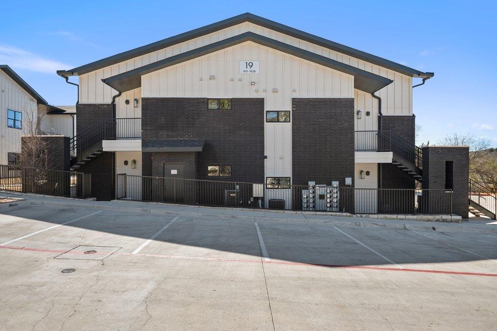 2450 Wickersham Ln # 1927, Austin, TX 78741