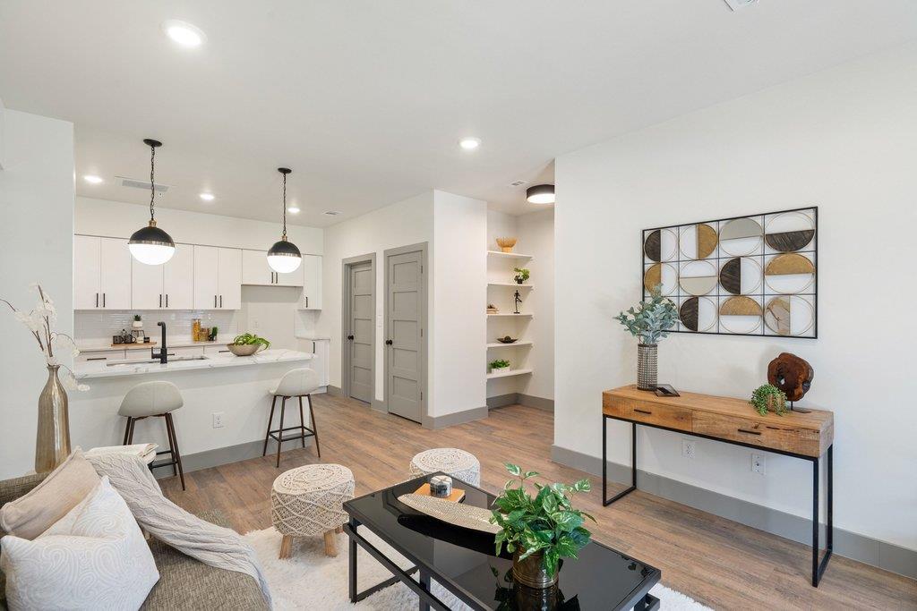 2450 Wickersham Ln # 1927, Austin, TX 78741