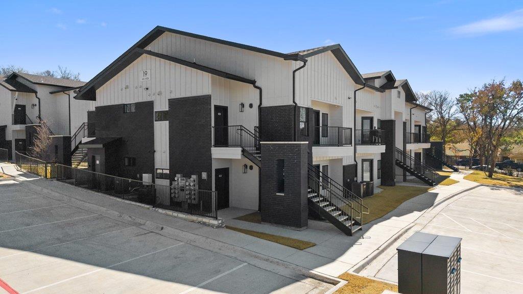 2450 Wickersham Ln # 1927, Austin, TX 78741