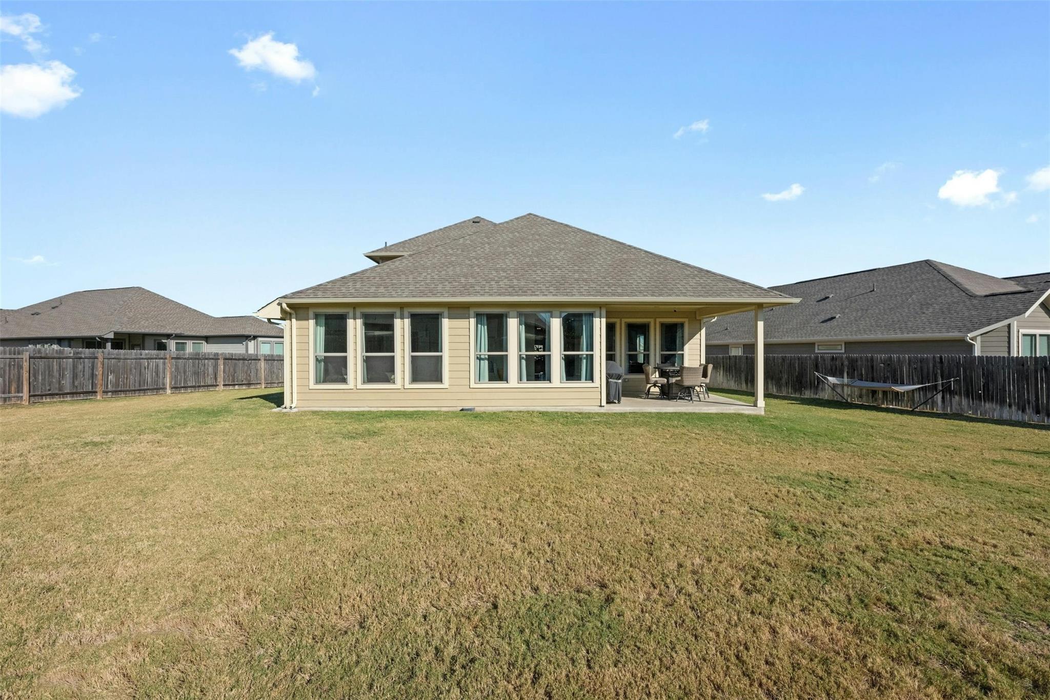 103 Scotsburg St, Hutto, TX 78634