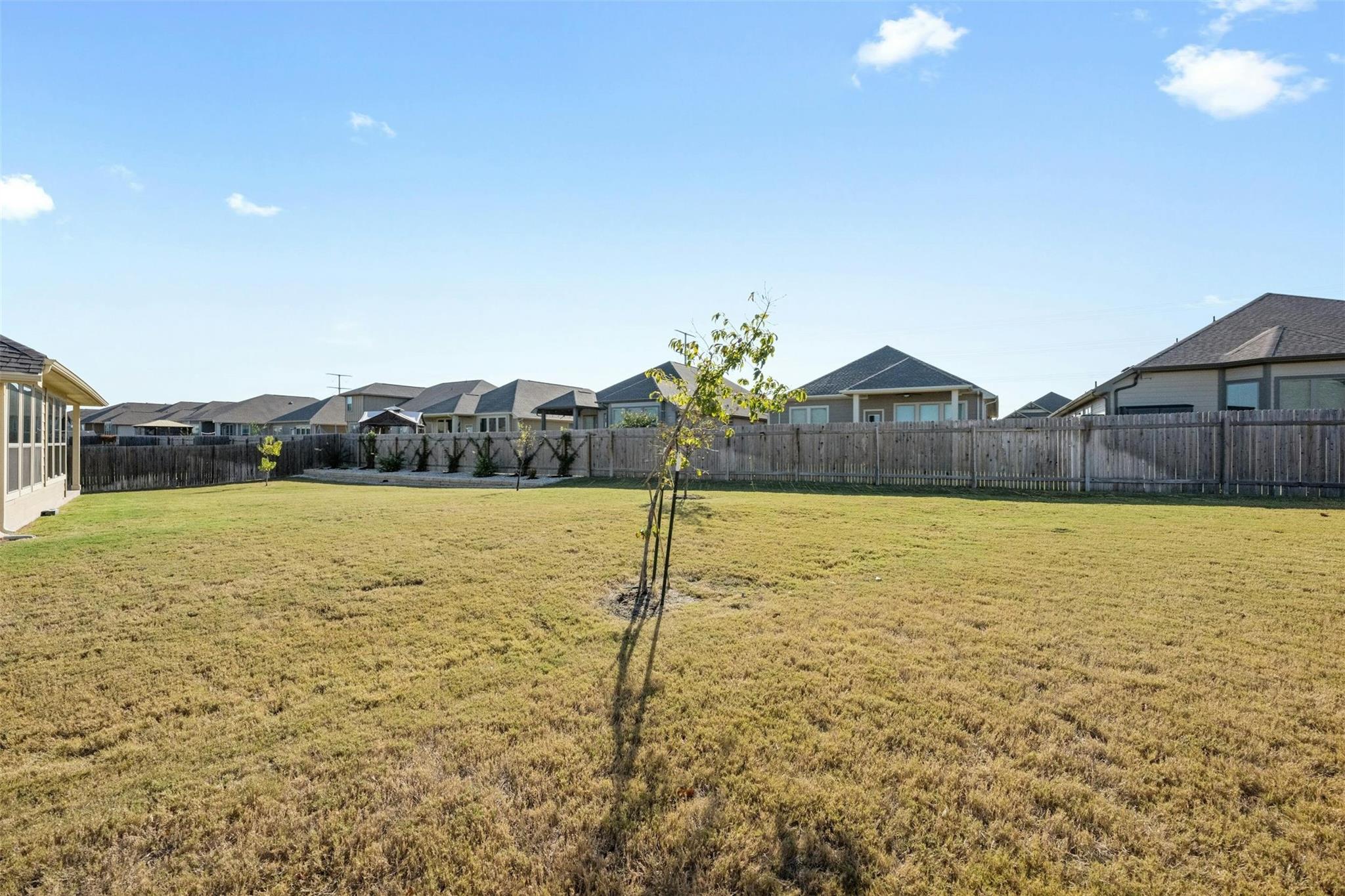 103 Scotsburg St, Hutto, TX 78634