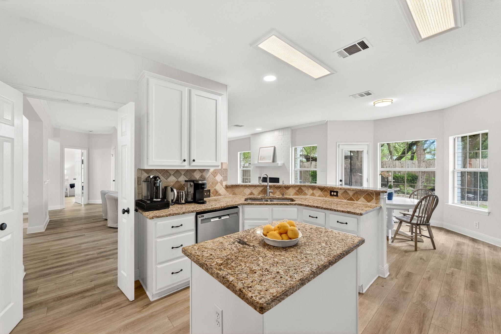 1612 Fall Creek Dr, Cedar Park, TX 78613