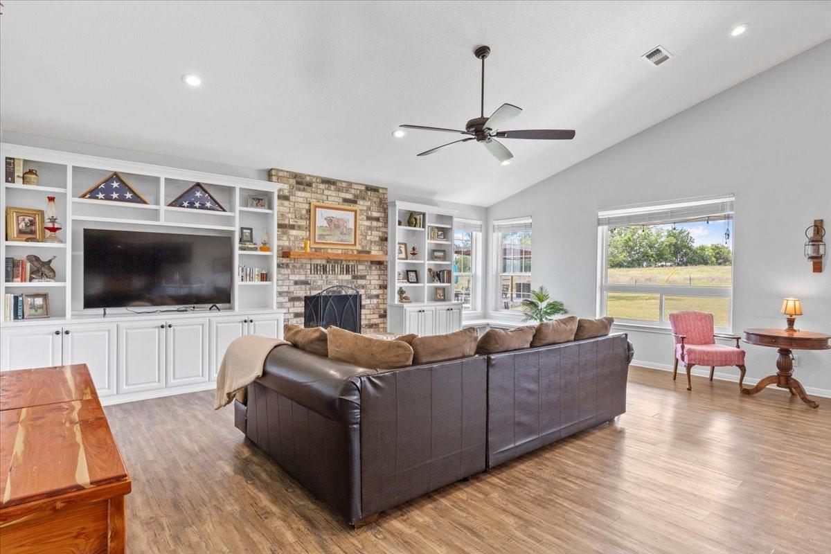 1883 Watterson Rd, Bastrop, TX 78602