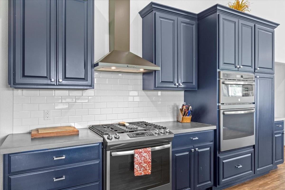 1883 Watterson Rd, Bastrop, TX 78602