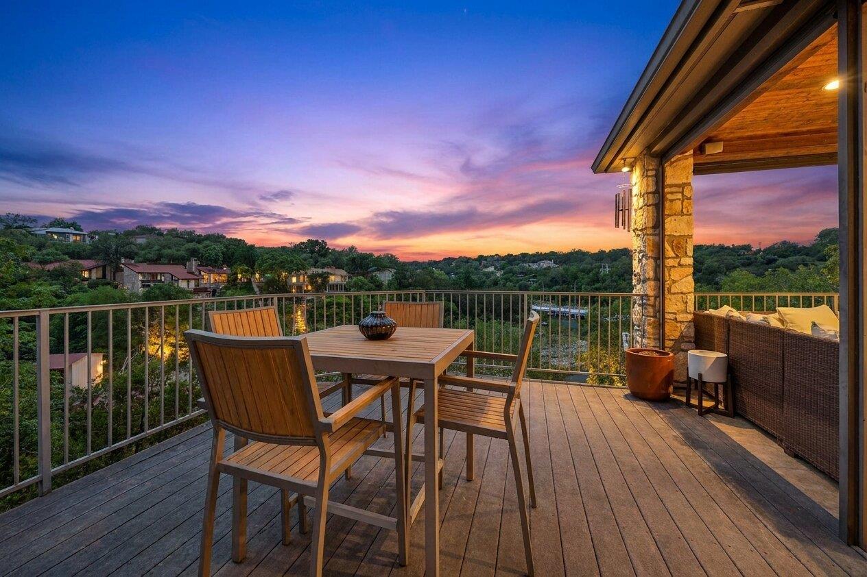 917 Challenger, Lakeway, TX 78734