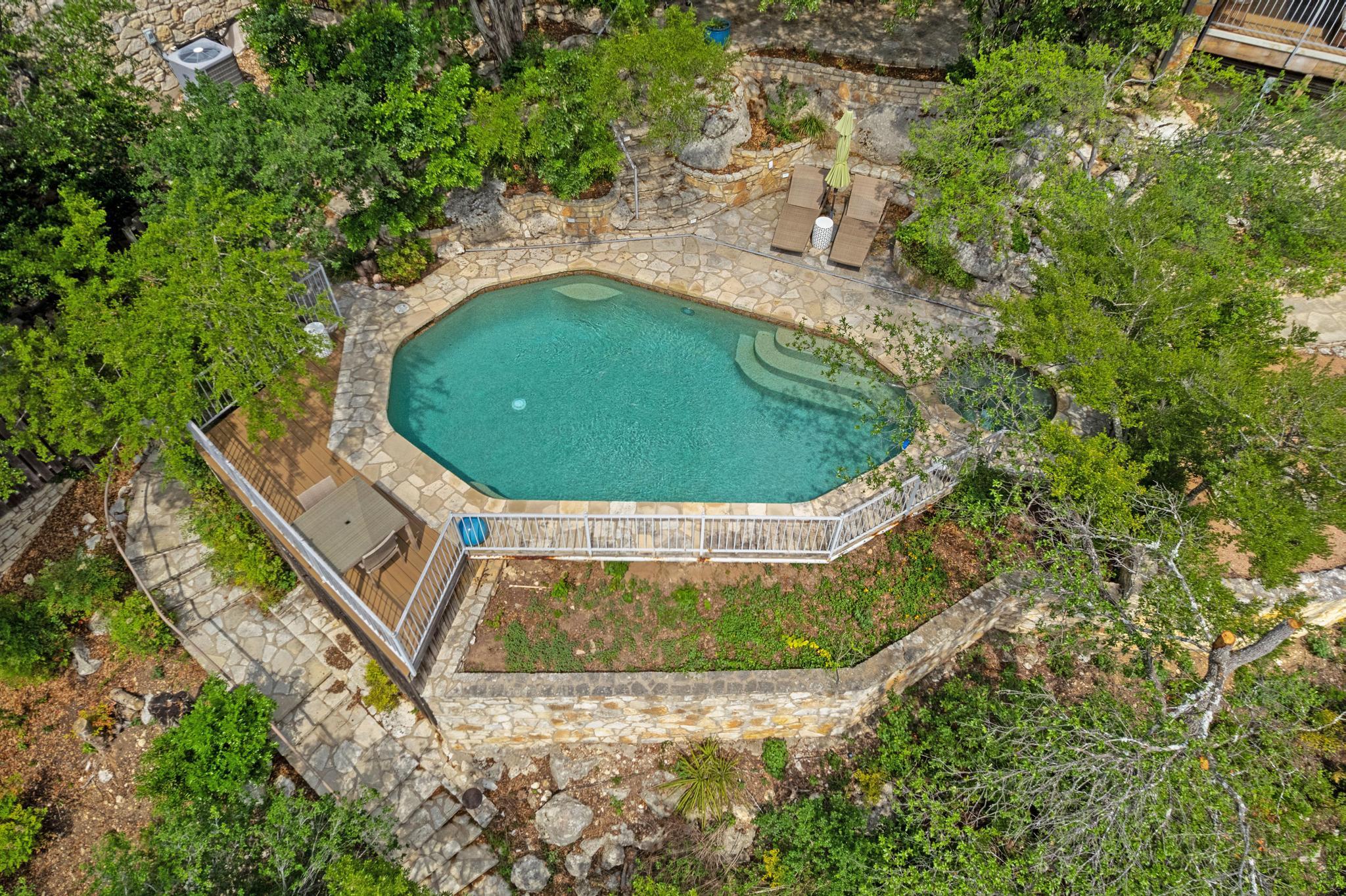 917 Challenger, Lakeway, TX 78734