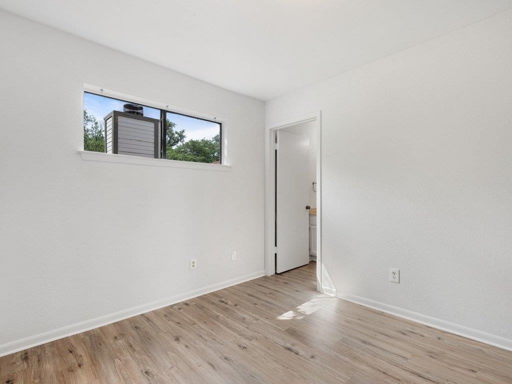 7825 Beauregard Cir # 4, Austin, TX 78745