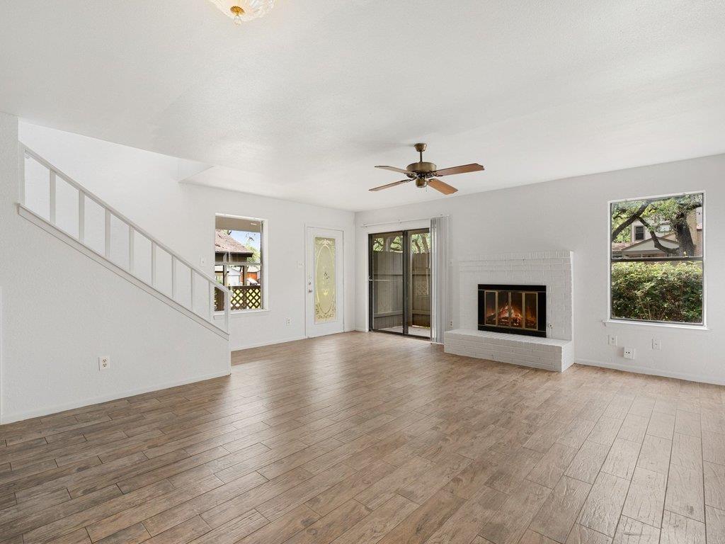 7825 Beauregard Cir # 4, Austin, TX 78745