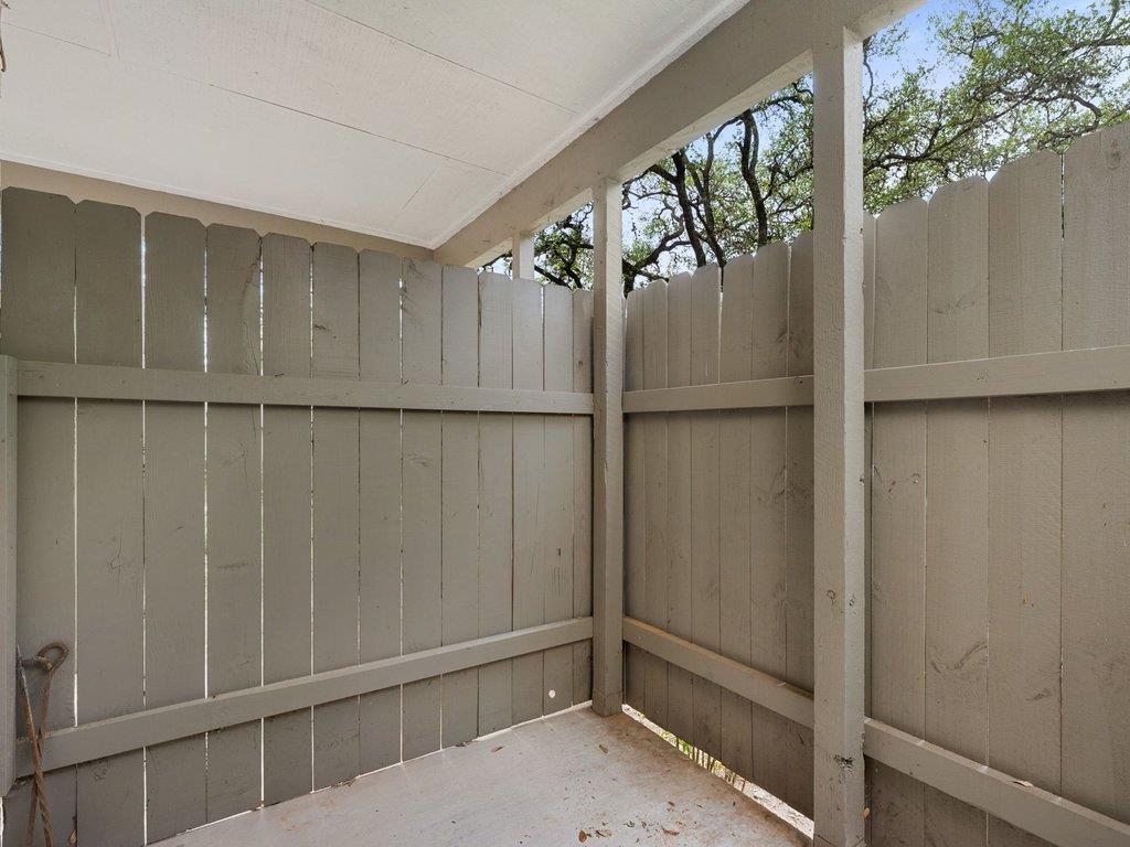 7825 Beauregard Cir # 4, Austin, TX 78745